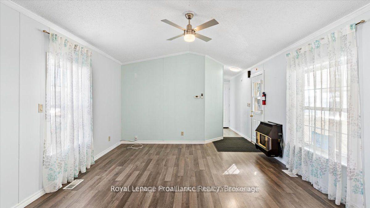 Photo 4 of Unit 18, 311 Dundas Street E, Quinte West, Trenton Ward — HOMEH