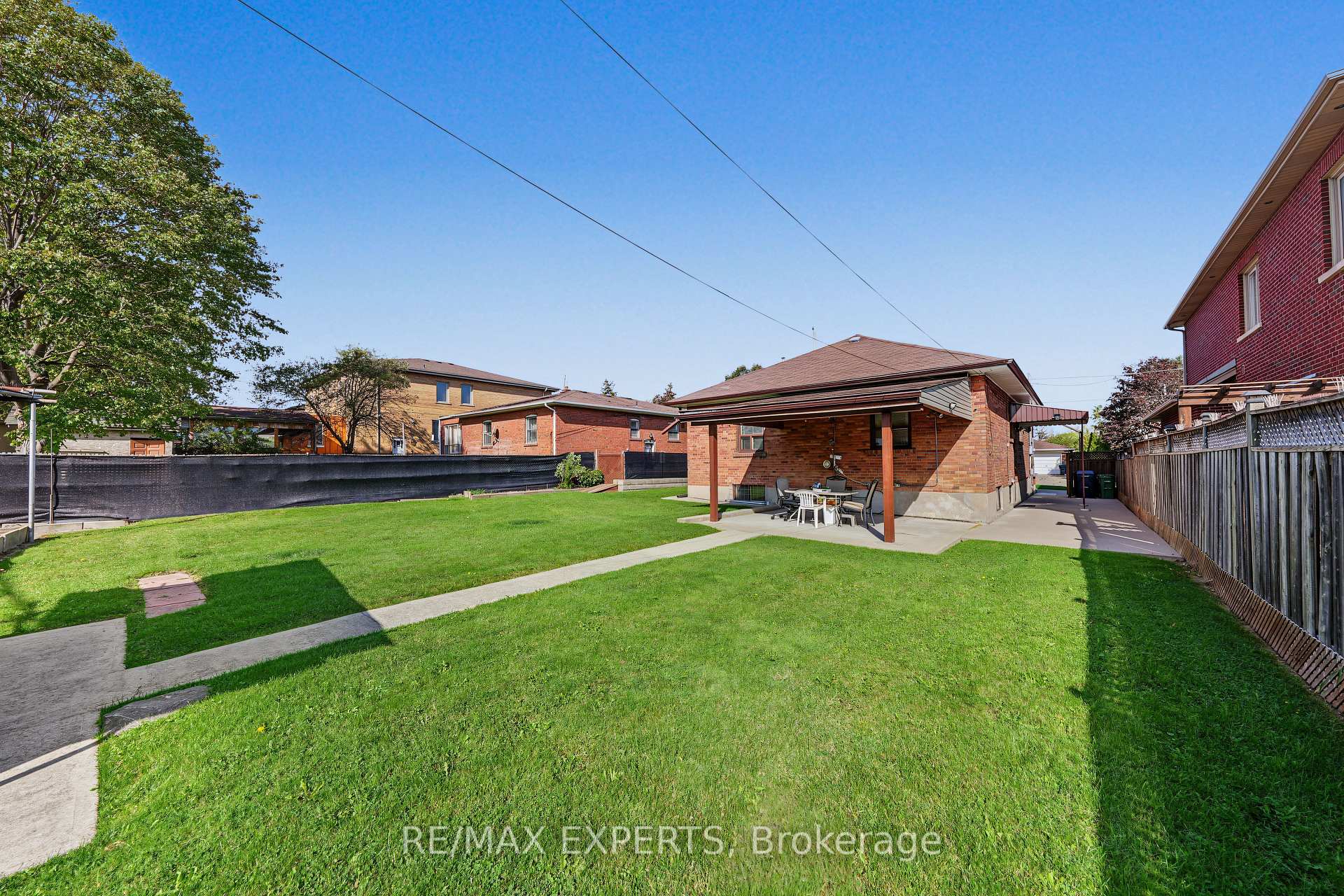 Photo 42 of 129 Sultana Avenue, Toronto, Englemount-Lawrence — HOMEH
