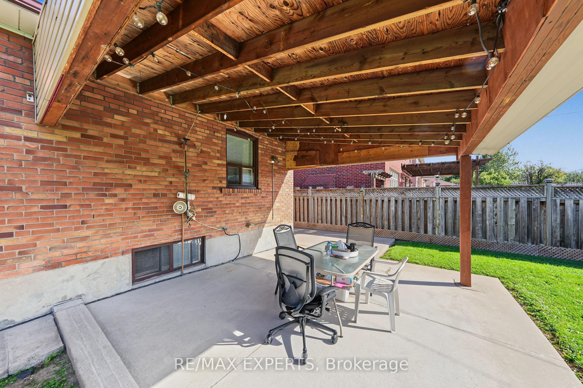 Photo 45 of 129 Sultana Avenue, Toronto, Englemount-Lawrence — HOMEH