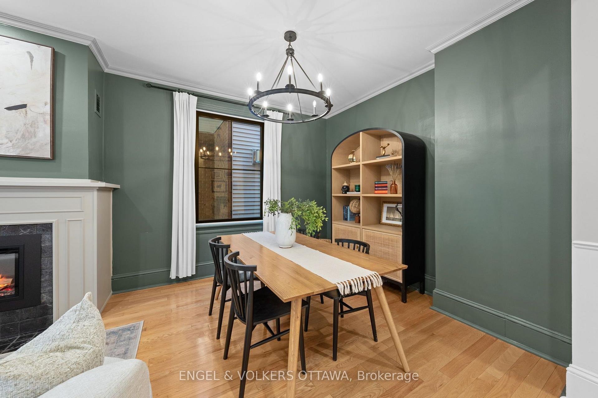 Photo 8 of 41 Ivy Crescent, Ottawa, Lindenlea — HOMEH