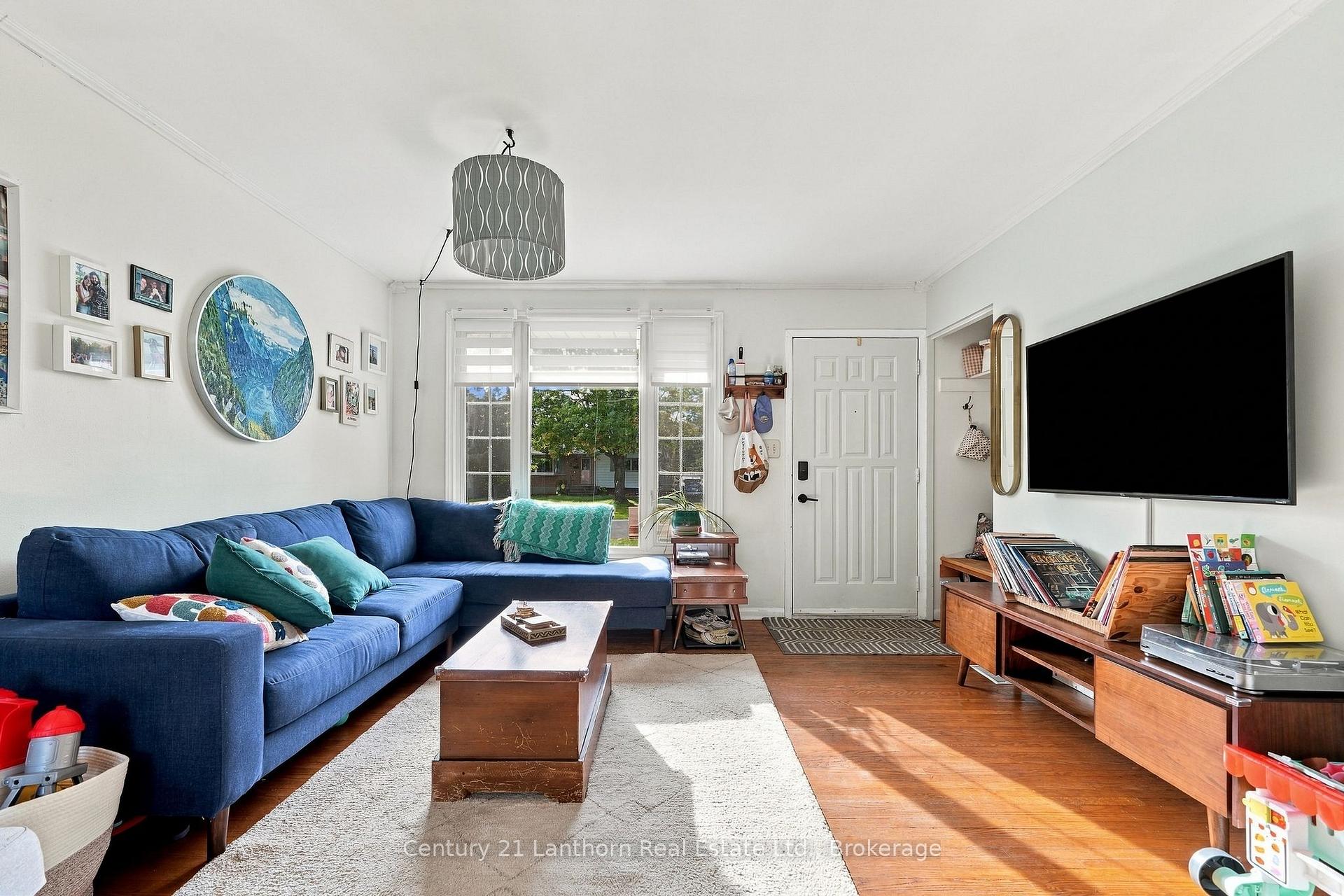 Photo 12 of 706 Willis Street, Kingston, South of Taylor-Kidd Blvd — HOMEH