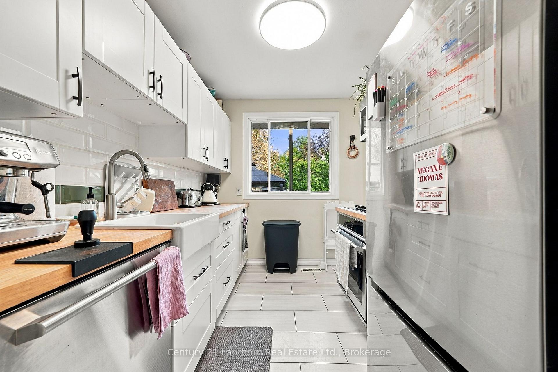 Photo 16 of 706 Willis Street, Kingston, South of Taylor-Kidd Blvd — HOMEH