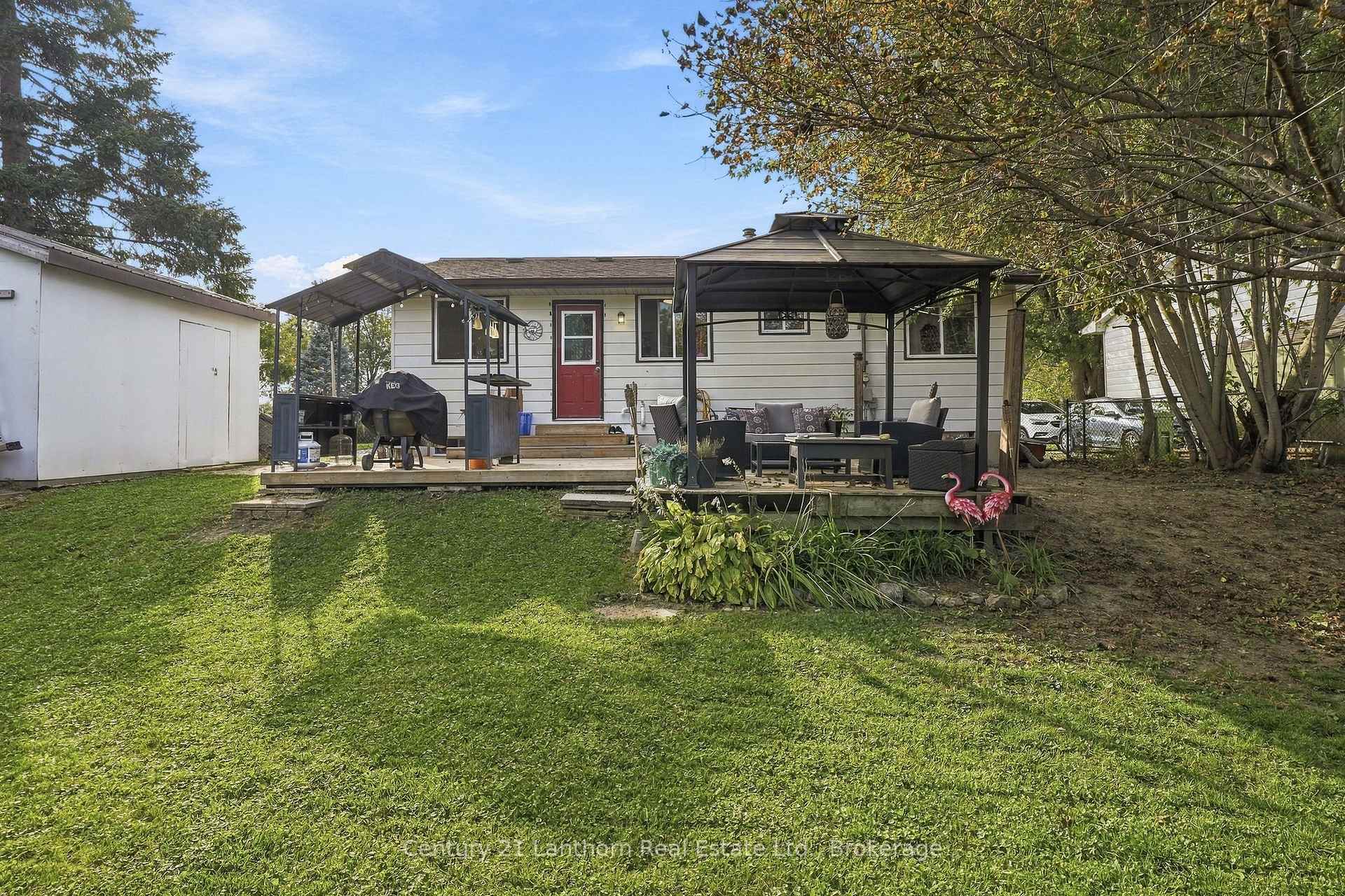 Photo 37 of 706 Willis Street, Kingston, South of Taylor-Kidd Blvd — HOMEH