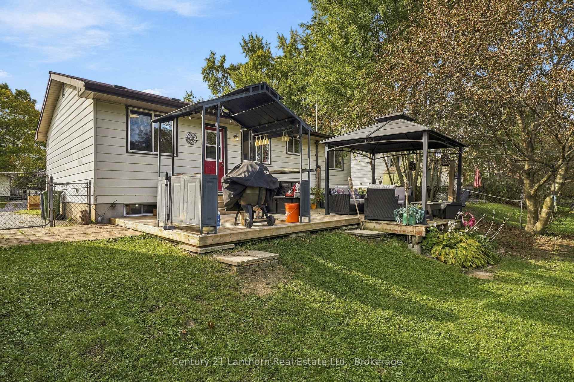 Photo 38 of 706 Willis Street, Kingston, South of Taylor-Kidd Blvd — HOMEH