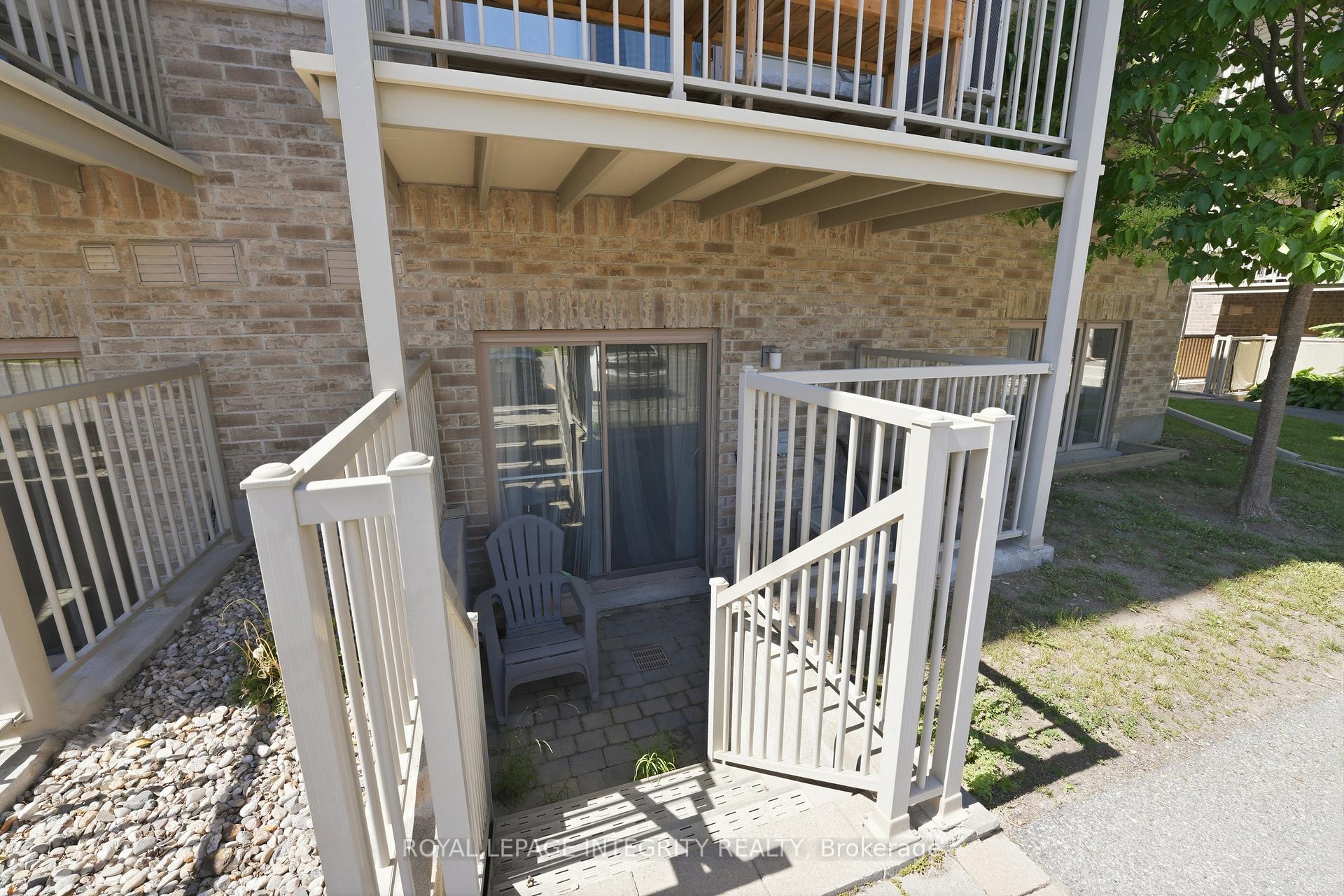 Photo 19 of Unit A, 20 Tadley Private, Ottawa, Barrhaven - Longfields — HOMEH