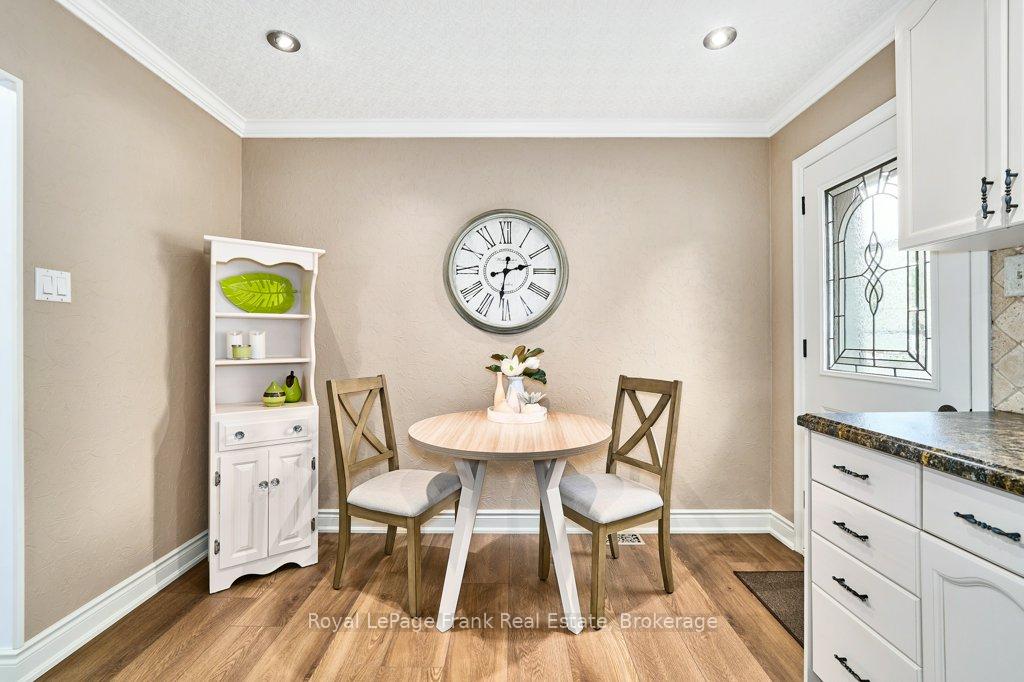 Photo 23 of 1006 Cardinal Court, Oshawa, Eastdale — HOMEH