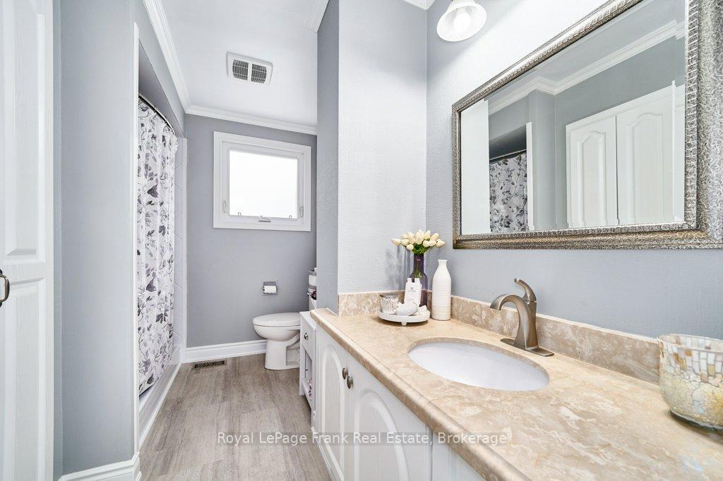 Photo 25 of 1006 Cardinal Court, Oshawa, Eastdale — HOMEH