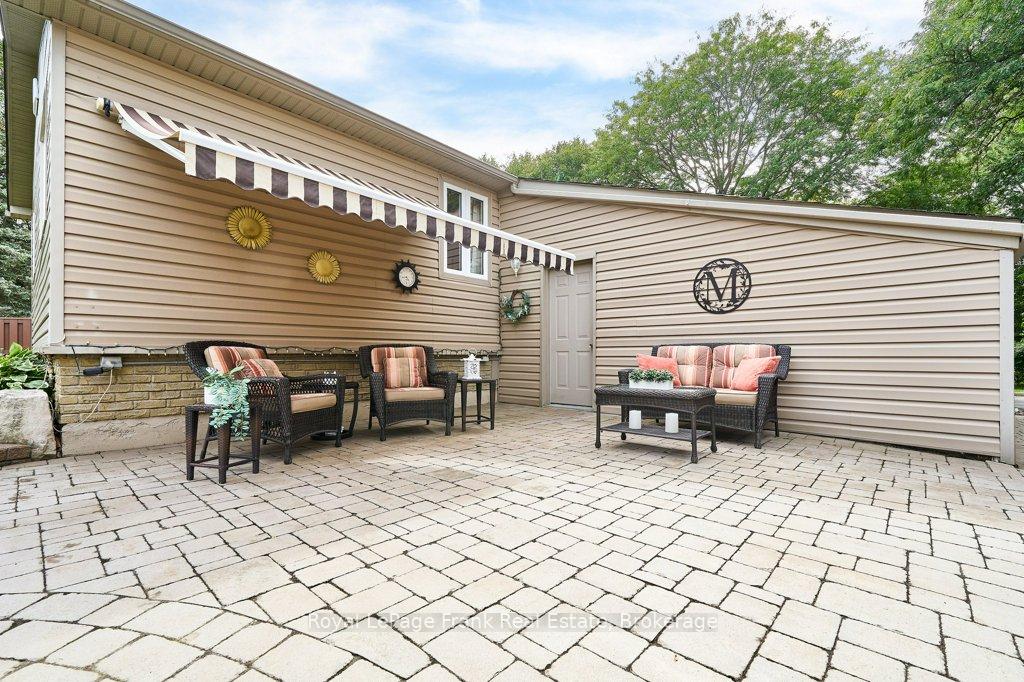 Photo 42 of 1006 Cardinal Court, Oshawa, Eastdale — HOMEH