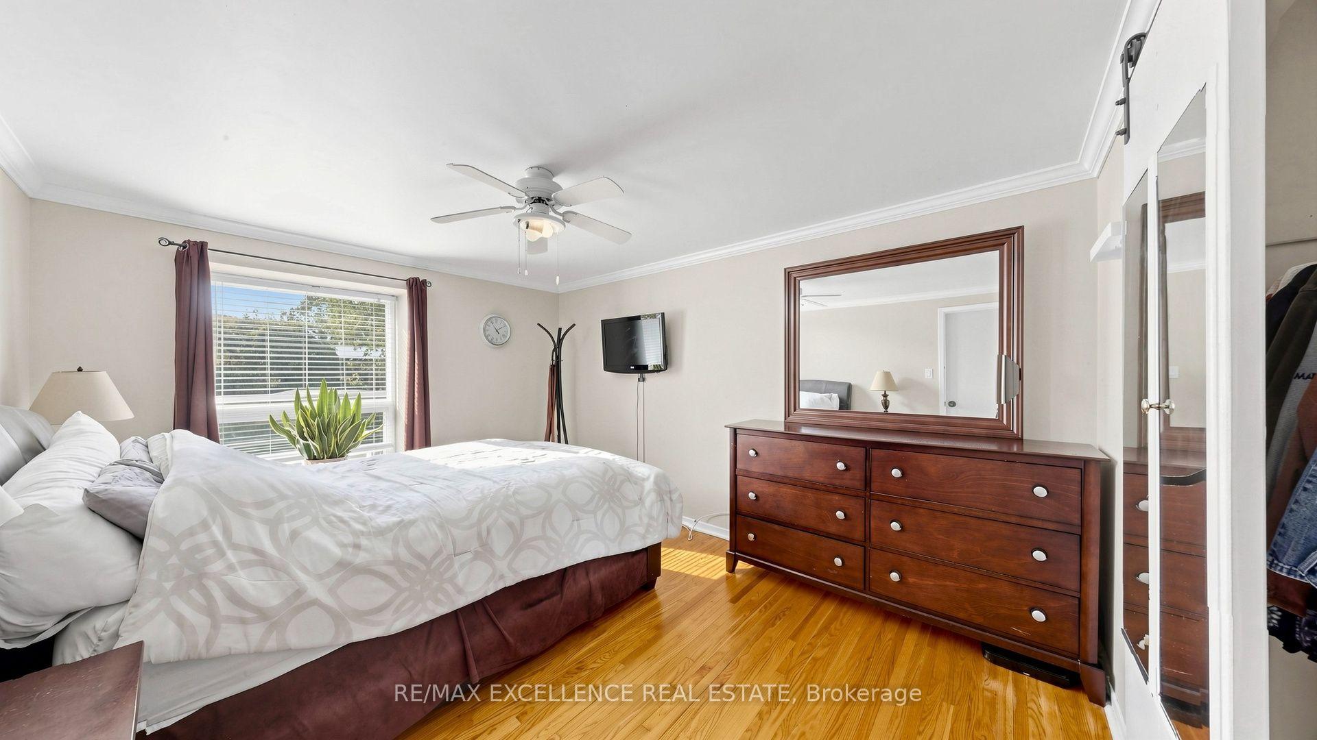 Photo 25 of 28 Glenvale Boulevard, Brampton, Northgate — HOMEH