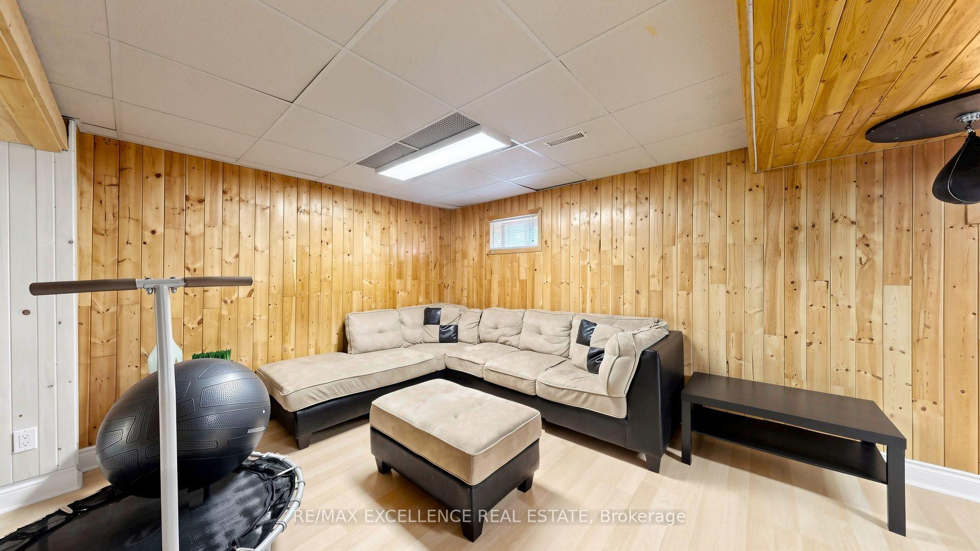 Photo 33 of 28 Glenvale Boulevard, Brampton, Northgate — HOMEH