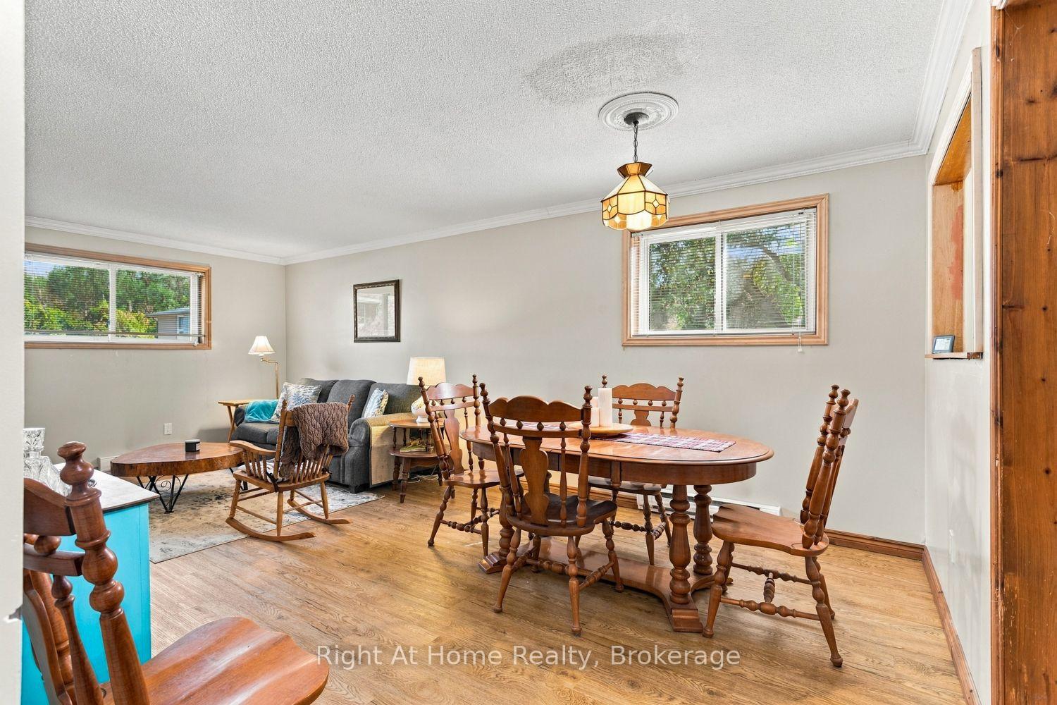 Photo 8 of Unit C, 103 Rita Crescent, Kawartha Lakes, Omemee — HOMEH
