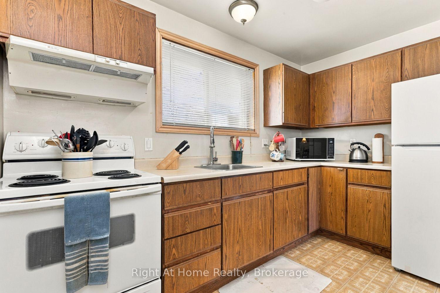 Photo 15 of Unit C, 103 Rita Crescent, Kawartha Lakes, Omemee — HOMEH