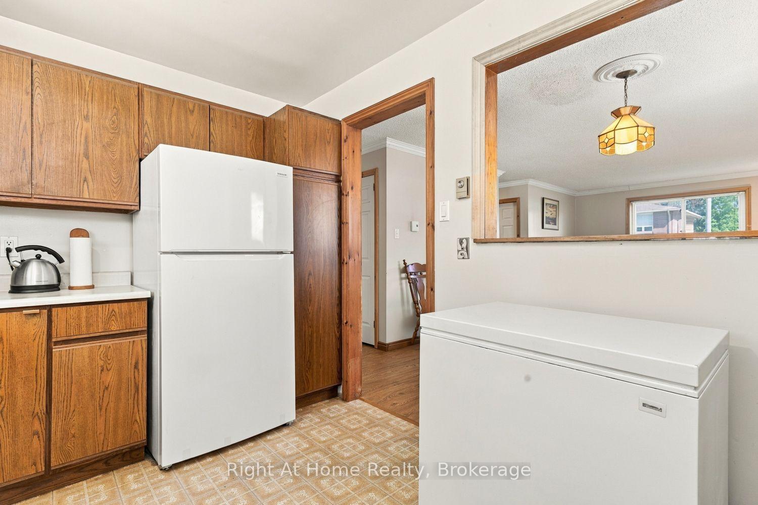 Photo 17 of Unit C, 103 Rita Crescent, Kawartha Lakes, Omemee — HOMEH