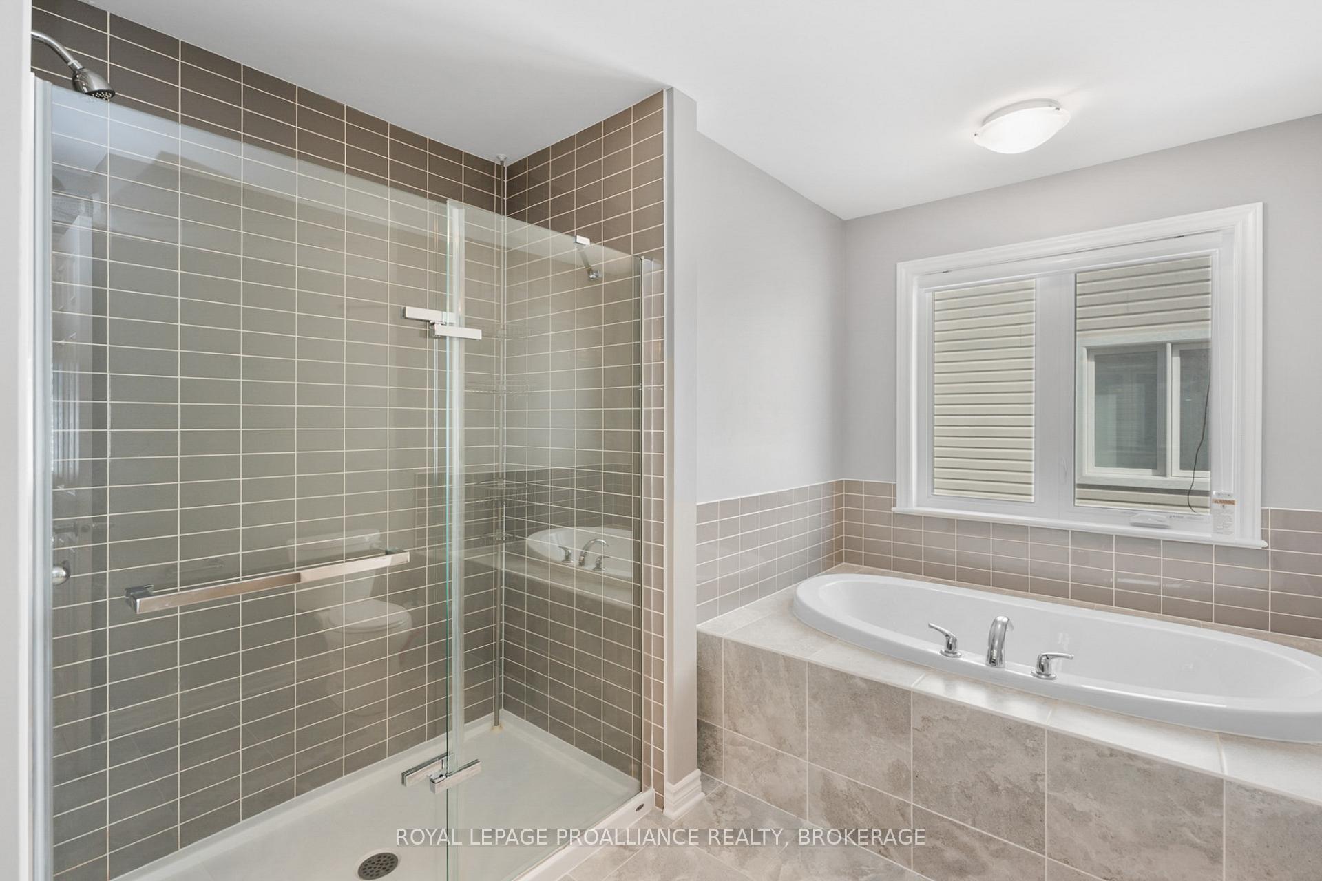 Photo 13 of 1374 Monarch Drive, Kingston, City Northwest — HOMEH