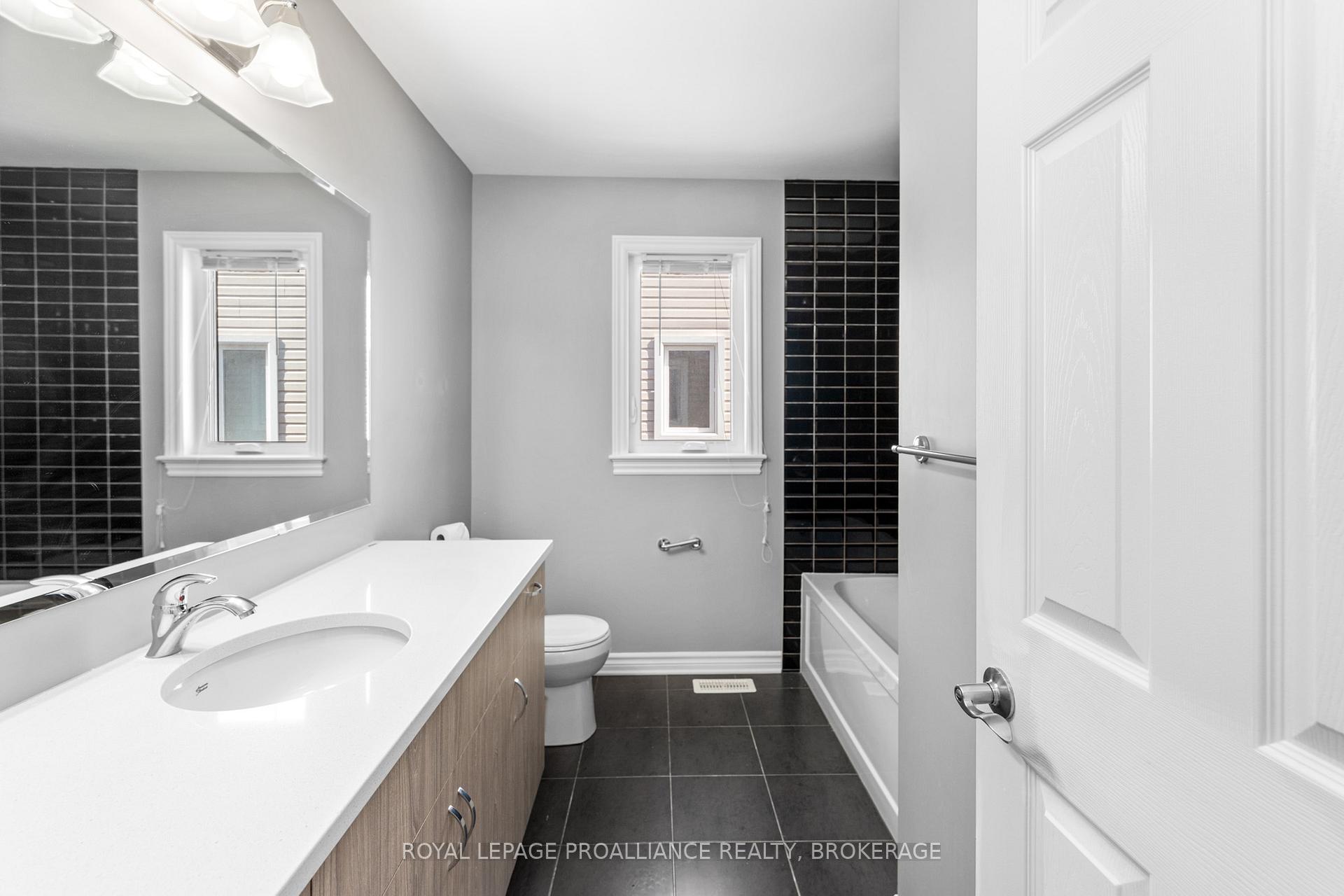 Photo 18 of 1374 Monarch Drive, Kingston, City Northwest — HOMEH