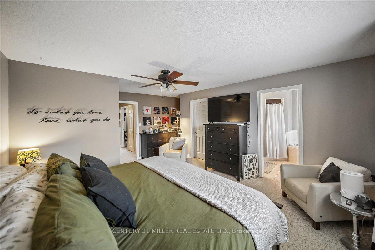 Photo 21 of 2400 Sequoia Way, Oakville, Westmount — HOMEH