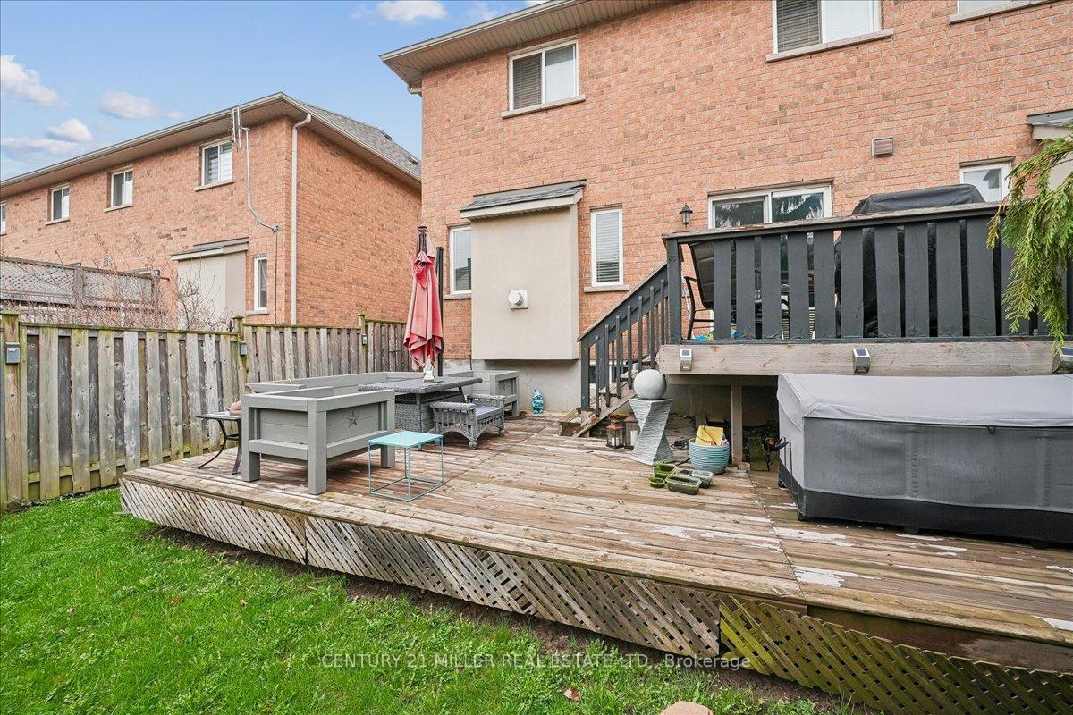Photo 32 of 2400 Sequoia Way, Oakville, Westmount — HOMEH