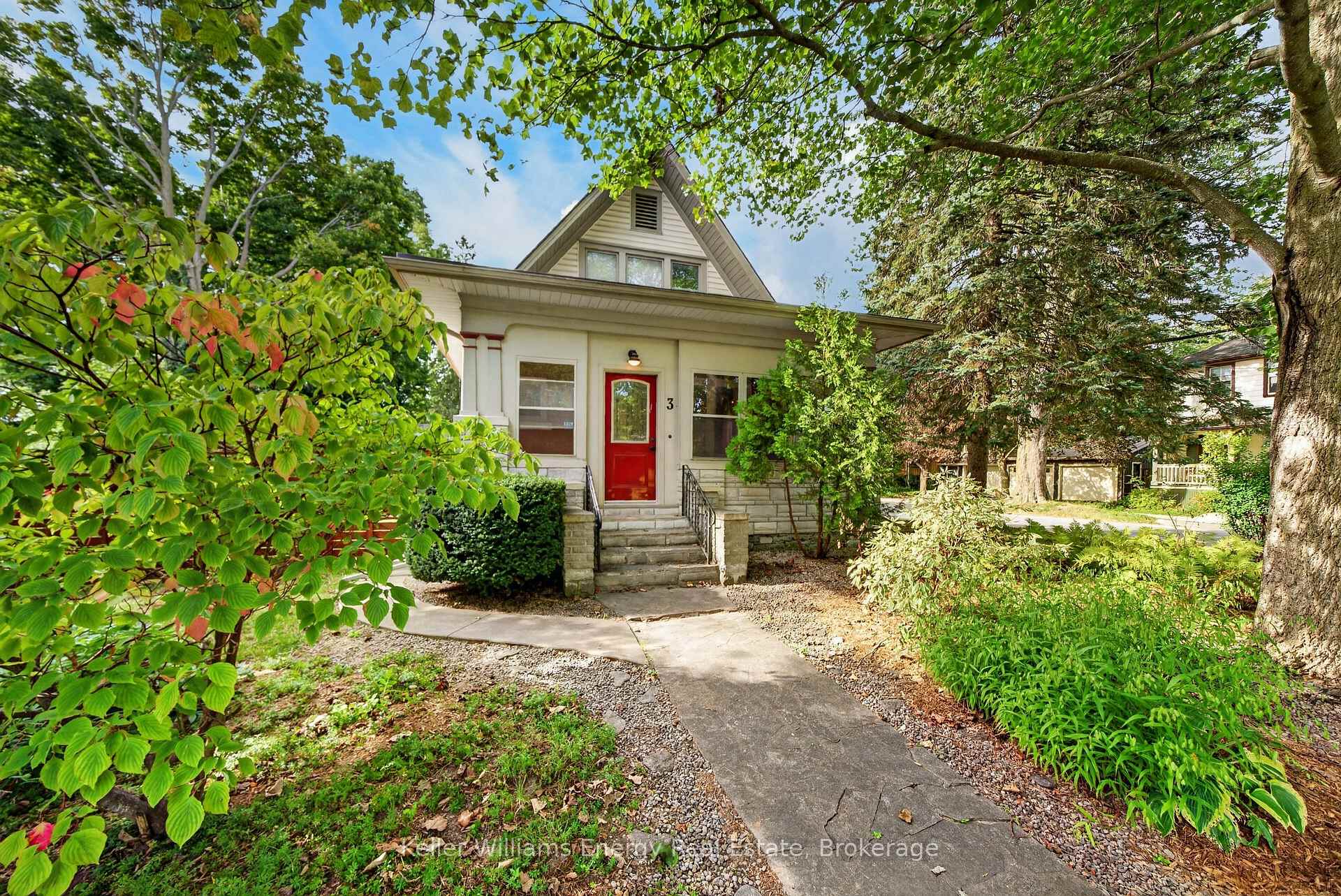 Photo 1 of 3 Downes Avenue, Prince Edward County, Picton Ward — HOMEH