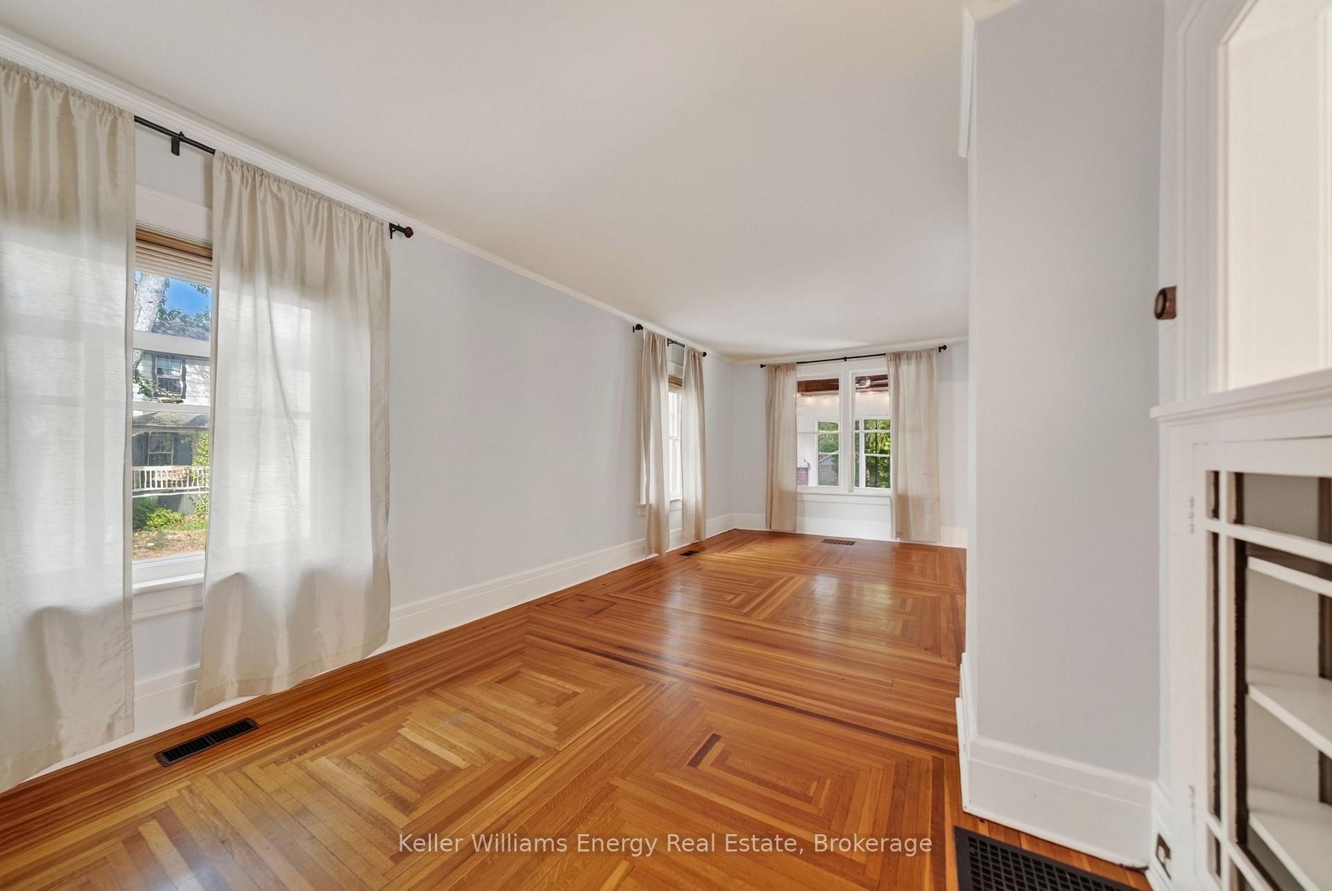 Photo 14 of 3 Downes Avenue, Prince Edward County, Picton Ward — HOMEH