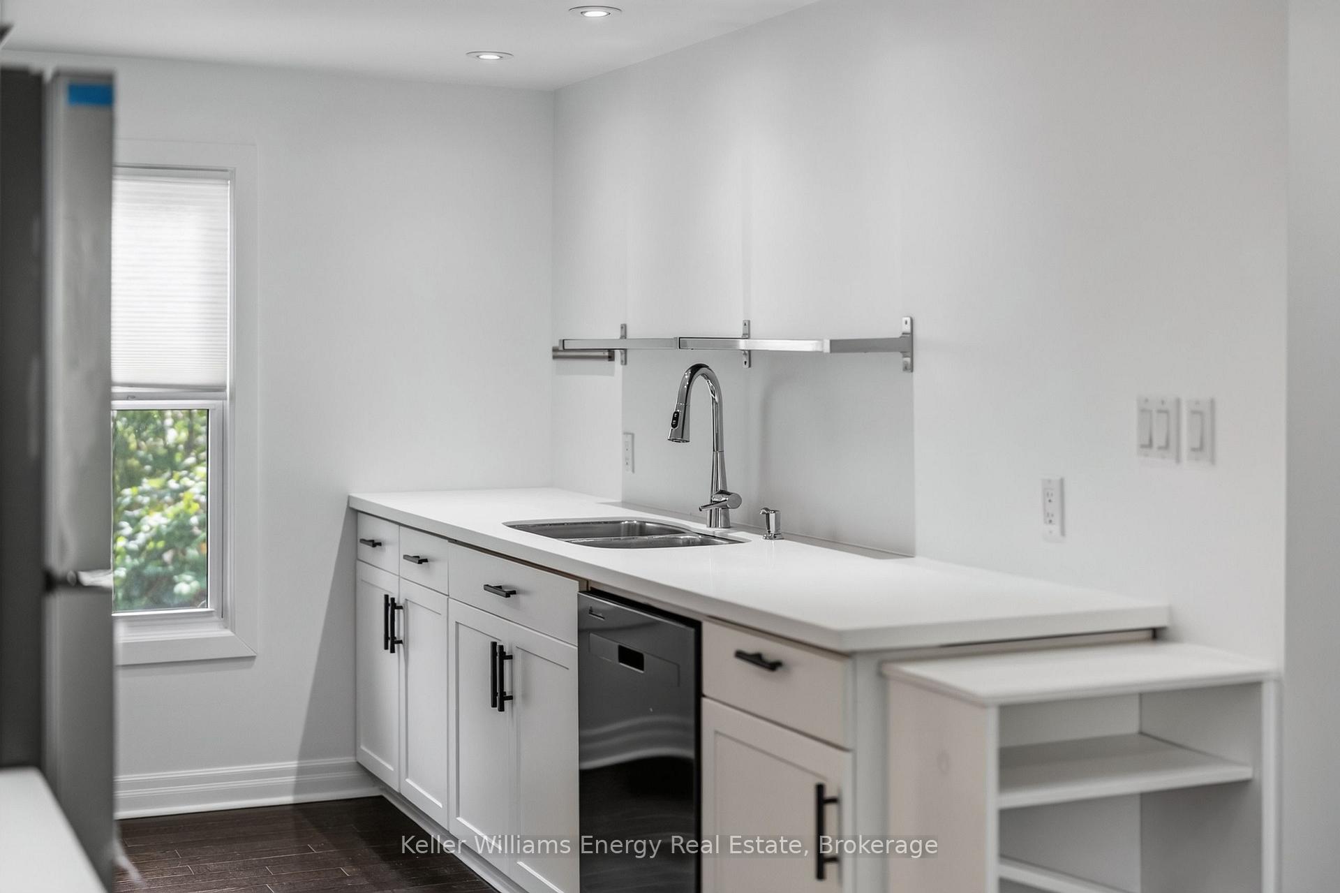 Photo 19 of 3 Downes Avenue, Prince Edward County, Picton Ward — HOMEH