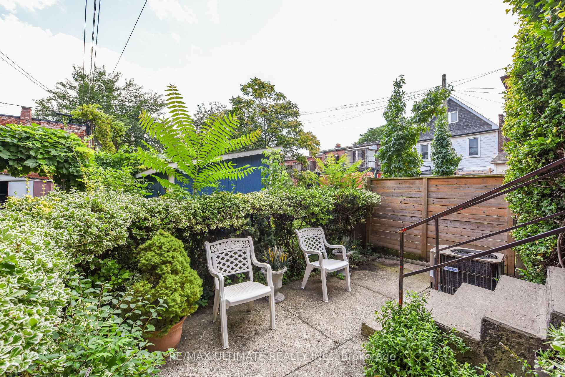 Photo 5 of 127 Salem Avenue, Toronto, Dovercourt-Wallace Emerson-Junction — HOMEH