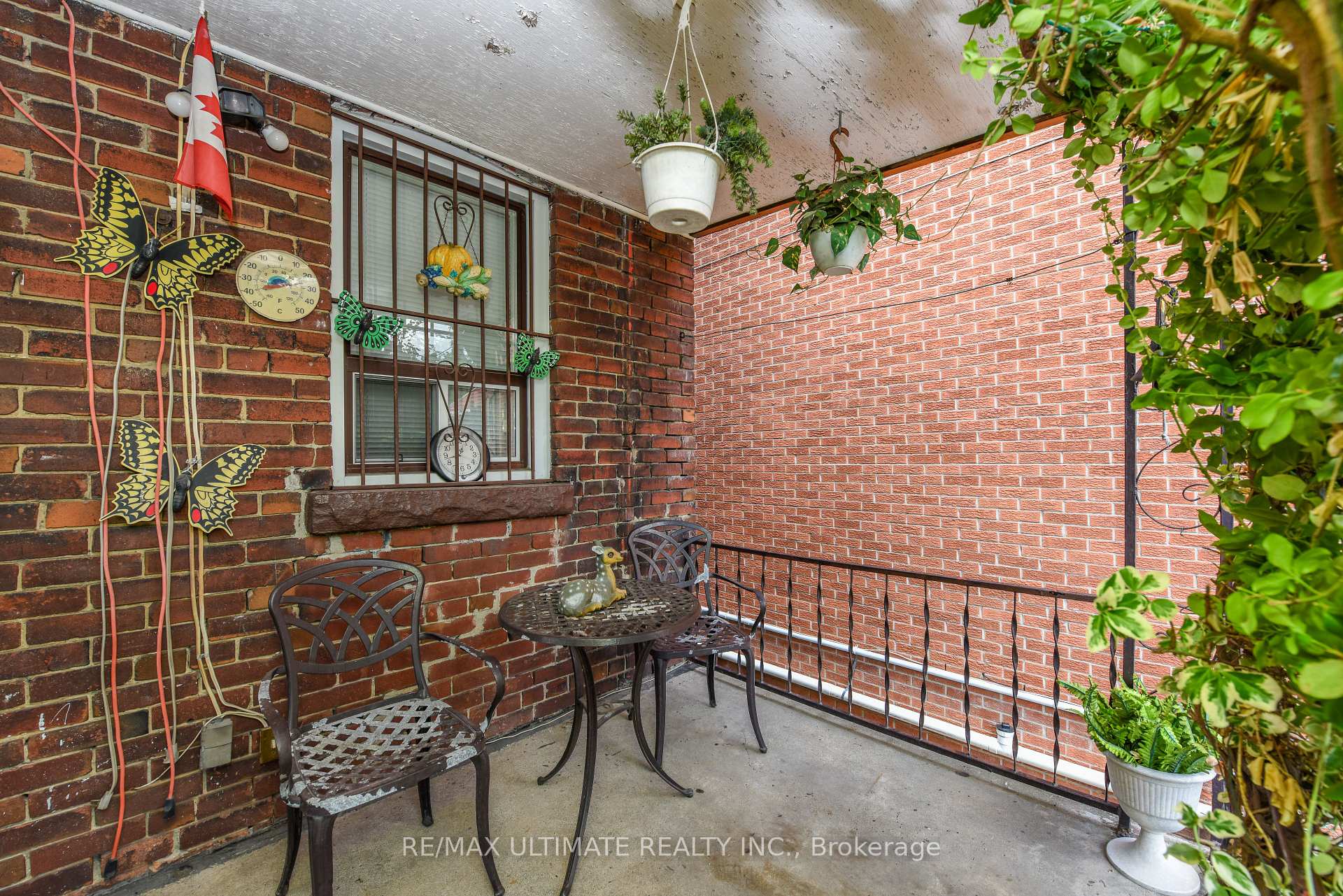 Photo 7 of 127 Salem Avenue, Toronto, Dovercourt-Wallace Emerson-Junction — HOMEH