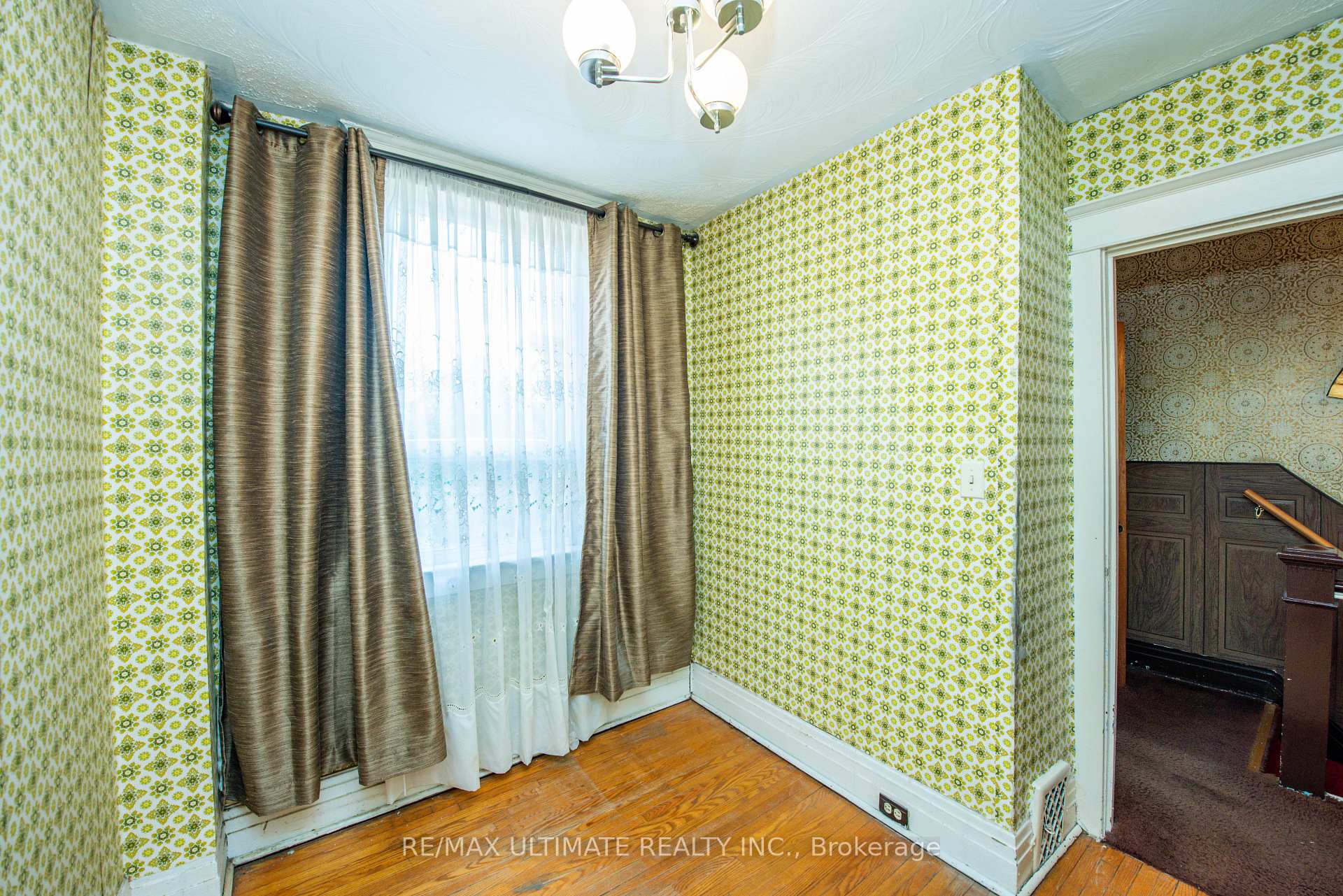 Photo 24 of 127 Salem Avenue, Toronto, Dovercourt-Wallace Emerson-Junction — HOMEH