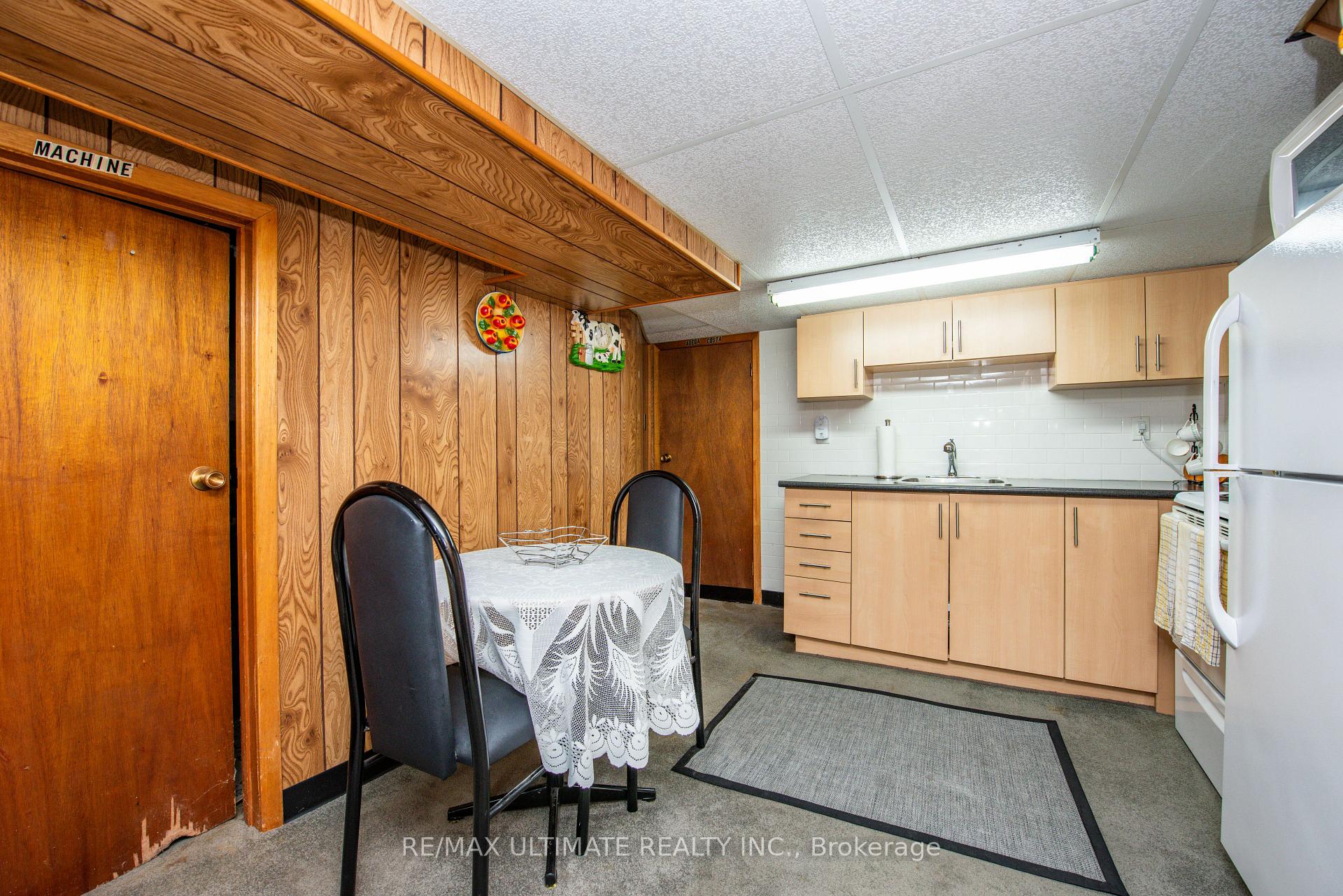 Photo 37 of 127 Salem Avenue, Toronto, Dovercourt-Wallace Emerson-Junction — HOMEH