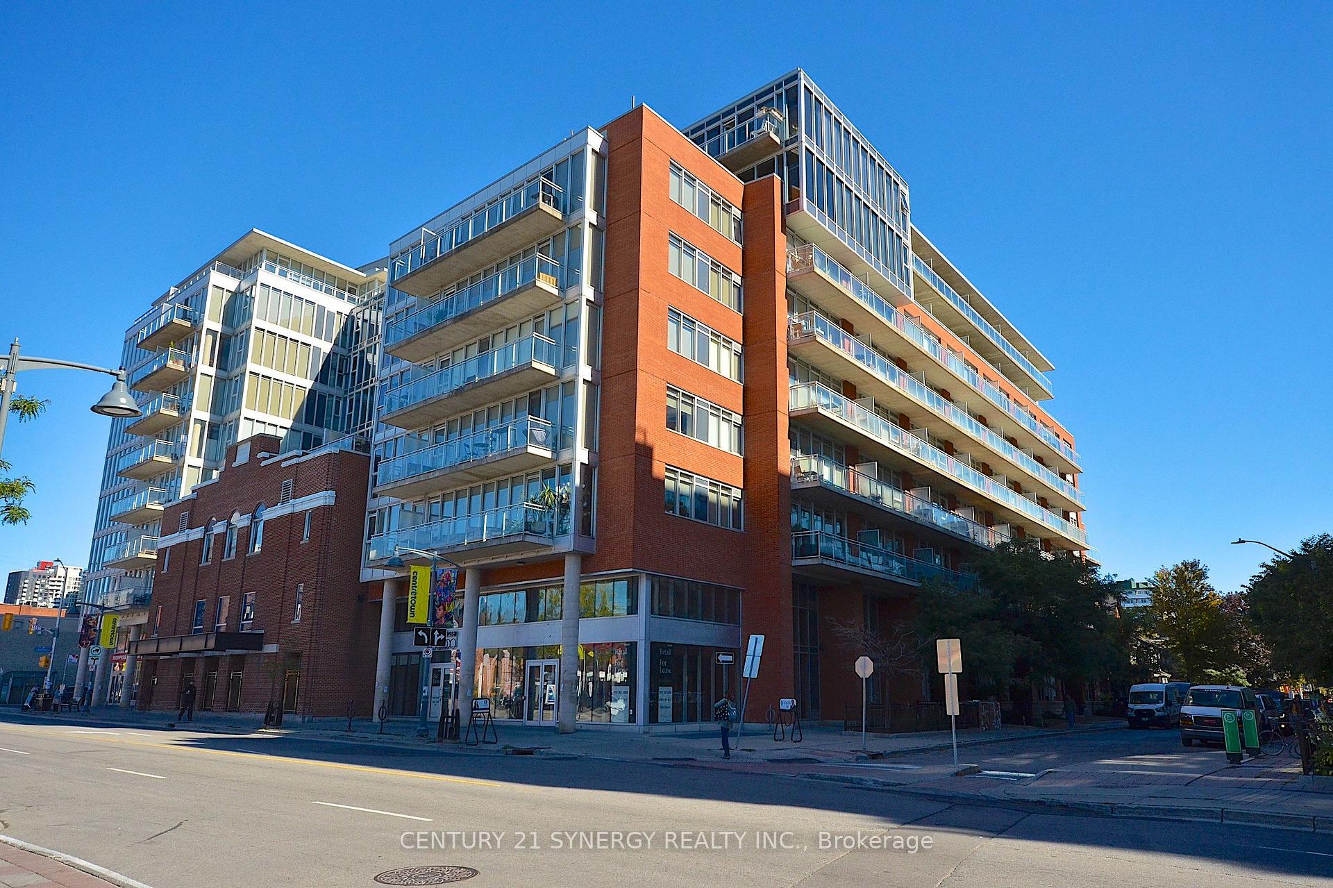 Photo of Unit 213, 354 Gladstone Avenue