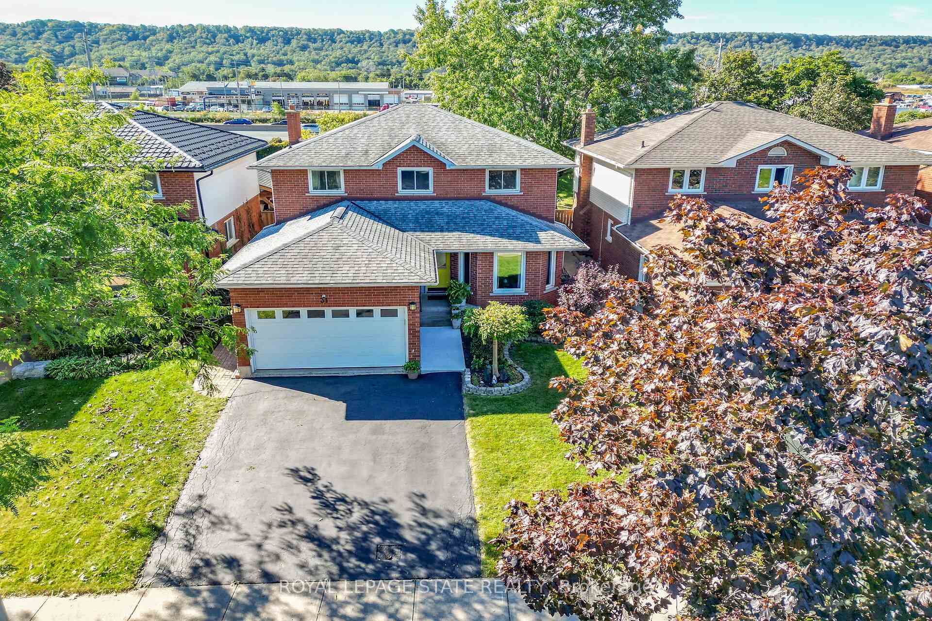 Photo 1 of 31 Princess Boulevard, Grimsby, Grimsby Beach — HOMEH