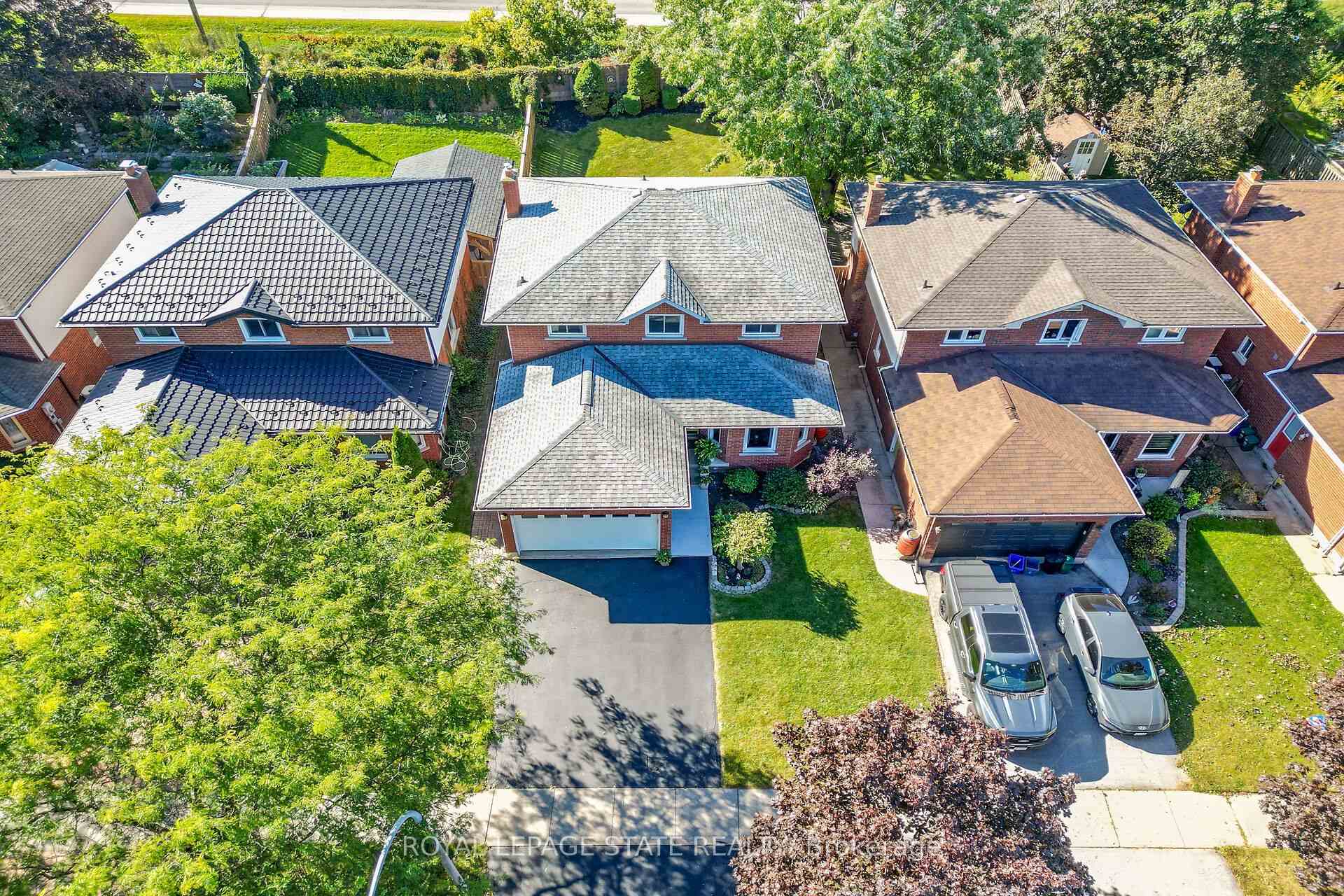 Photo 4 of 31 Princess Boulevard, Grimsby, Grimsby Beach — HOMEH