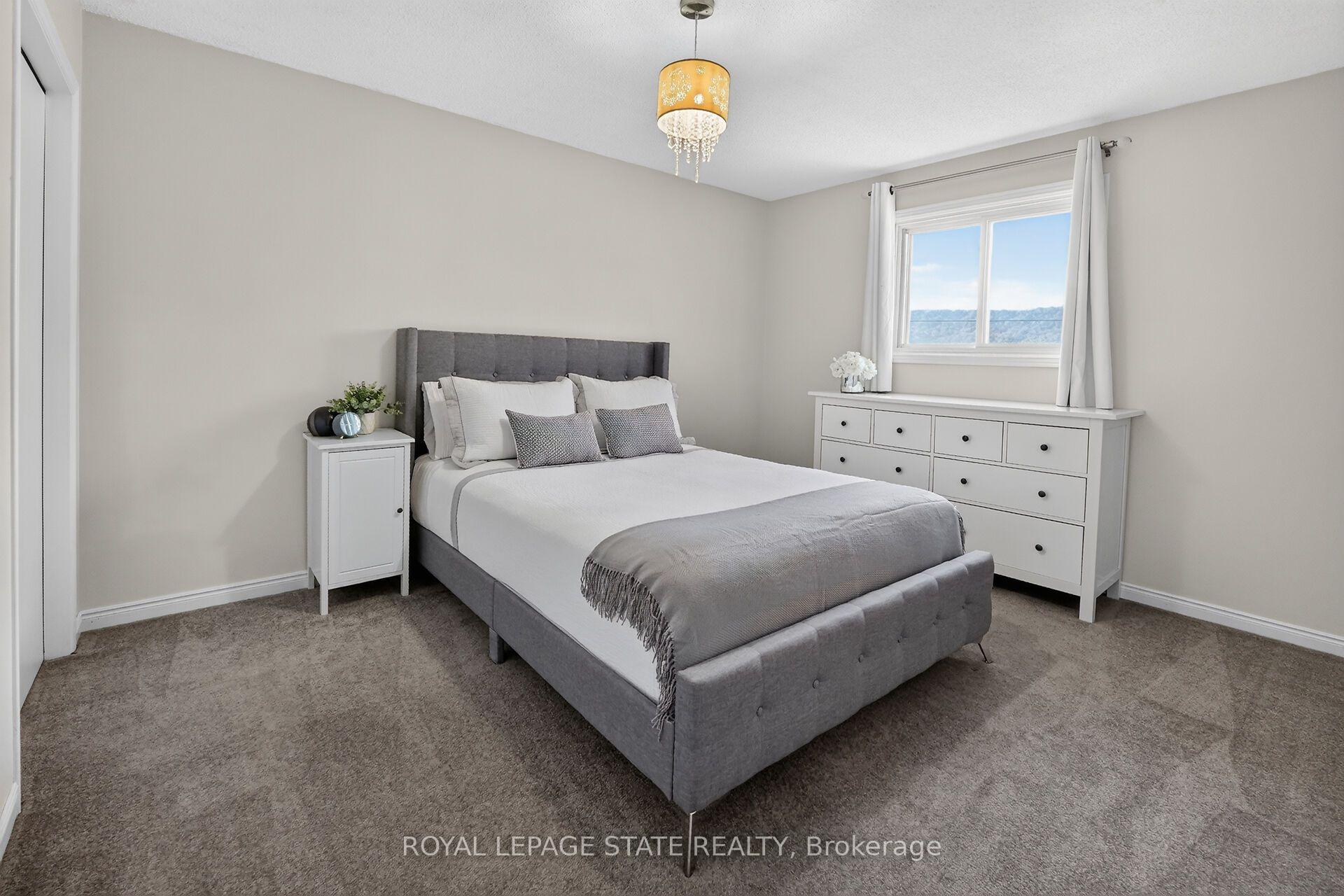Photo 30 of 31 Princess Boulevard, Grimsby, Grimsby Beach — HOMEH