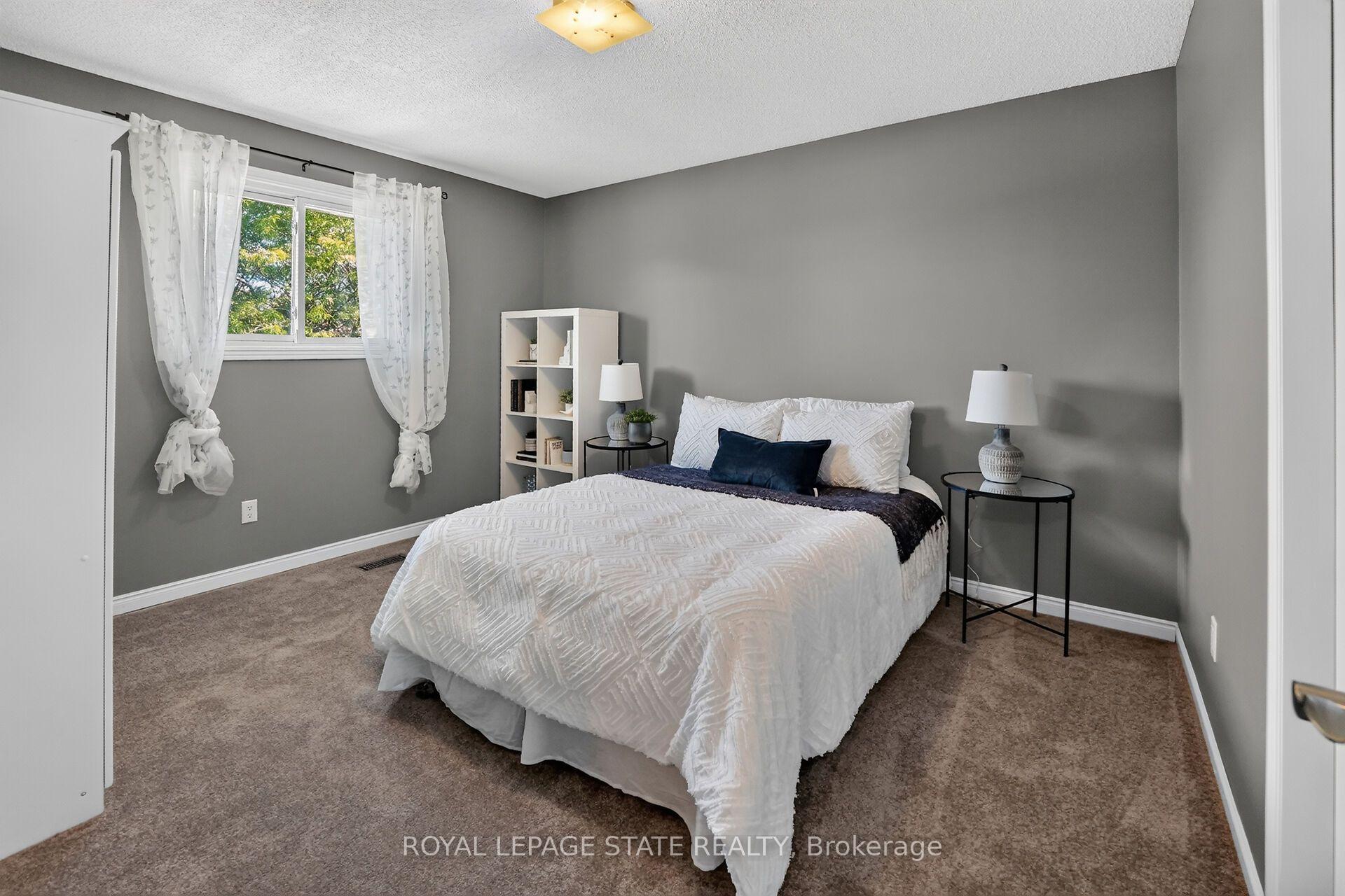 Photo 32 of 31 Princess Boulevard, Grimsby, Grimsby Beach — HOMEH