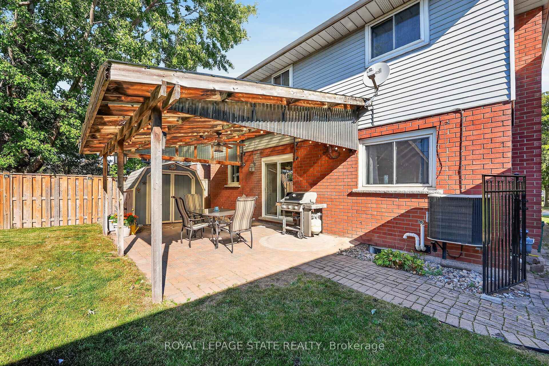Photo 47 of 31 Princess Boulevard, Grimsby, Grimsby Beach — HOMEH