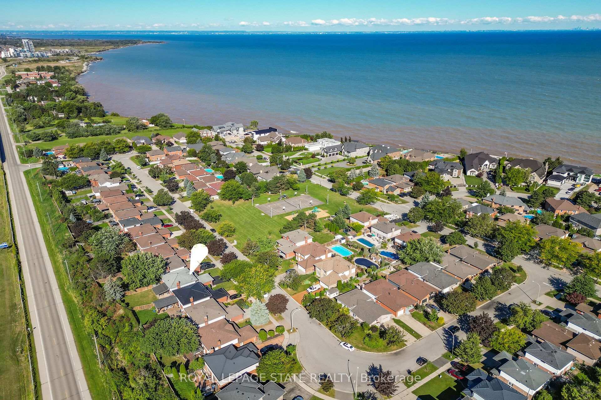 Photo 50 of 31 Princess Boulevard, Grimsby, Grimsby Beach — HOMEH