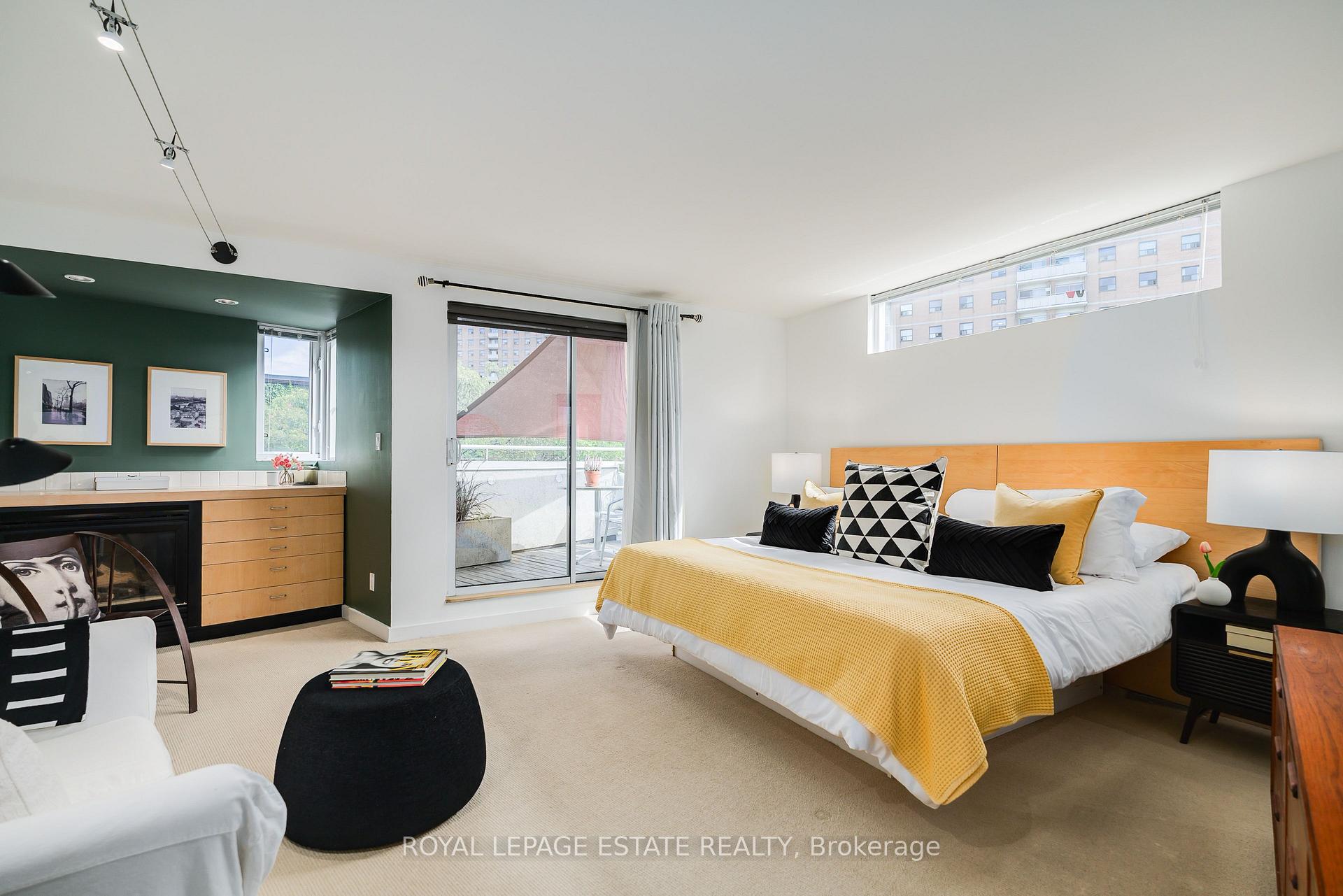 Photo 24 of 61 Seaton Street, Toronto, Moss Park — HOMEH
