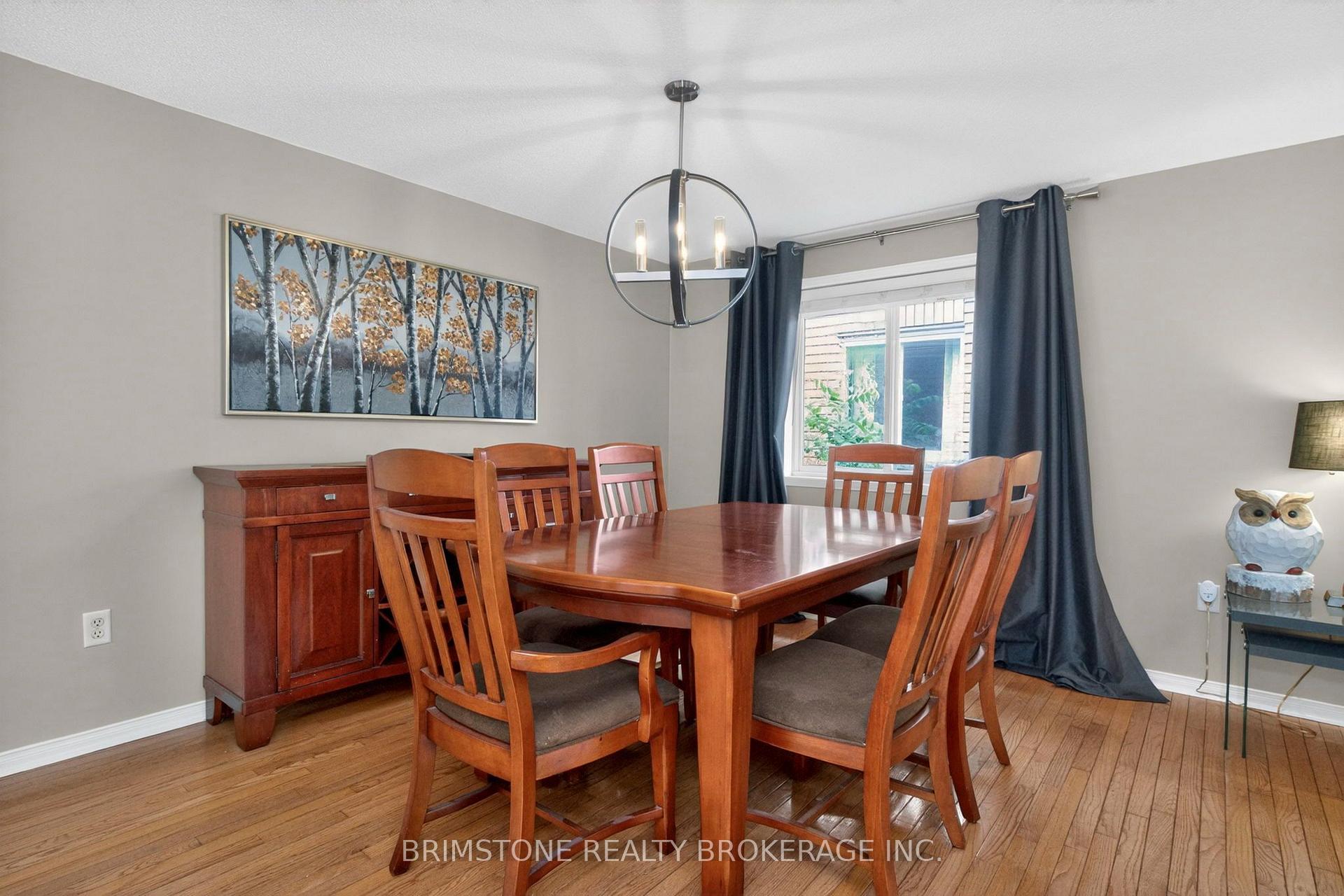 Photo 10 of 9 Holly Meadow Road, Barrie, Holly — HOMEH
