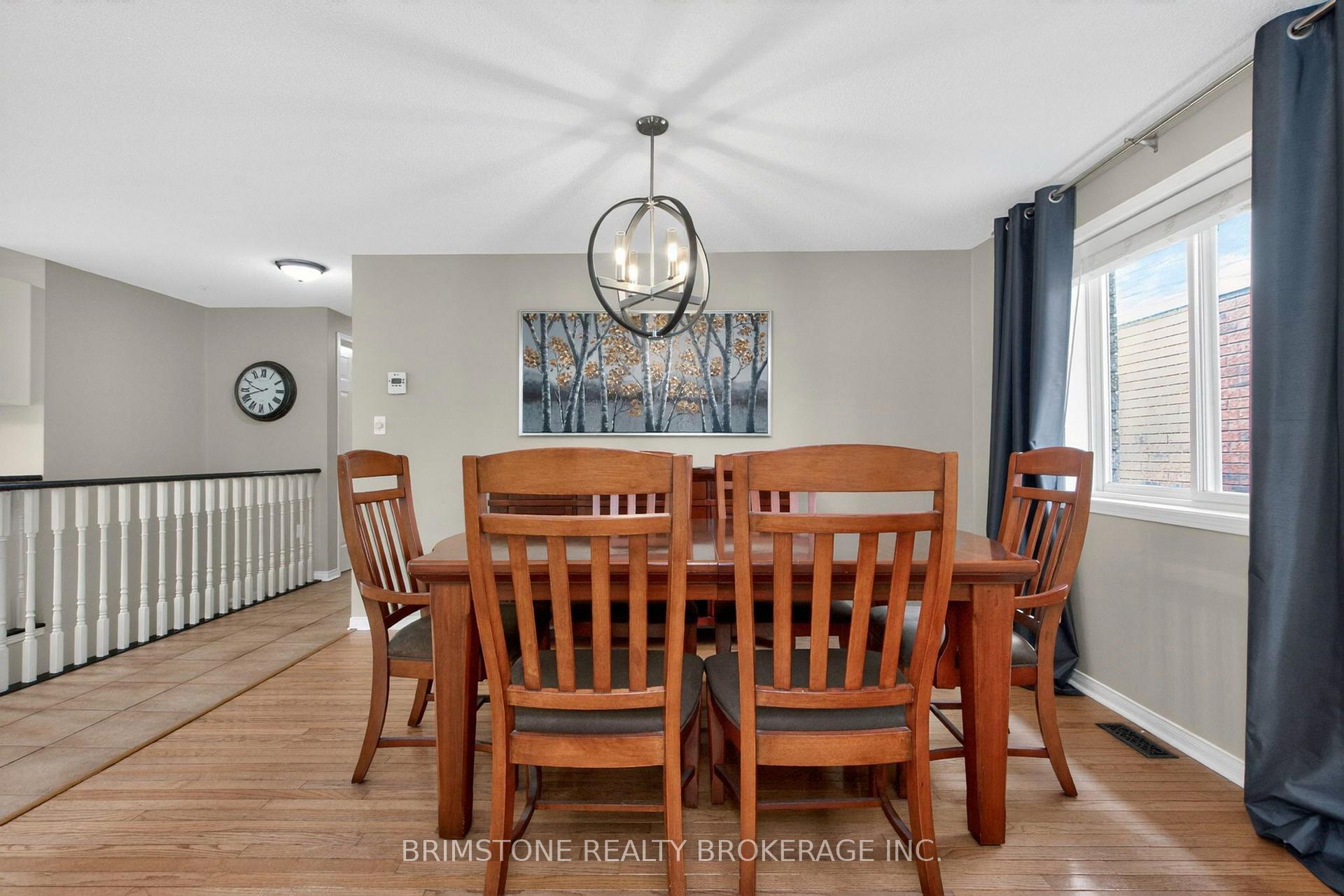 Photo 11 of 9 Holly Meadow Road, Barrie, Holly — HOMEH