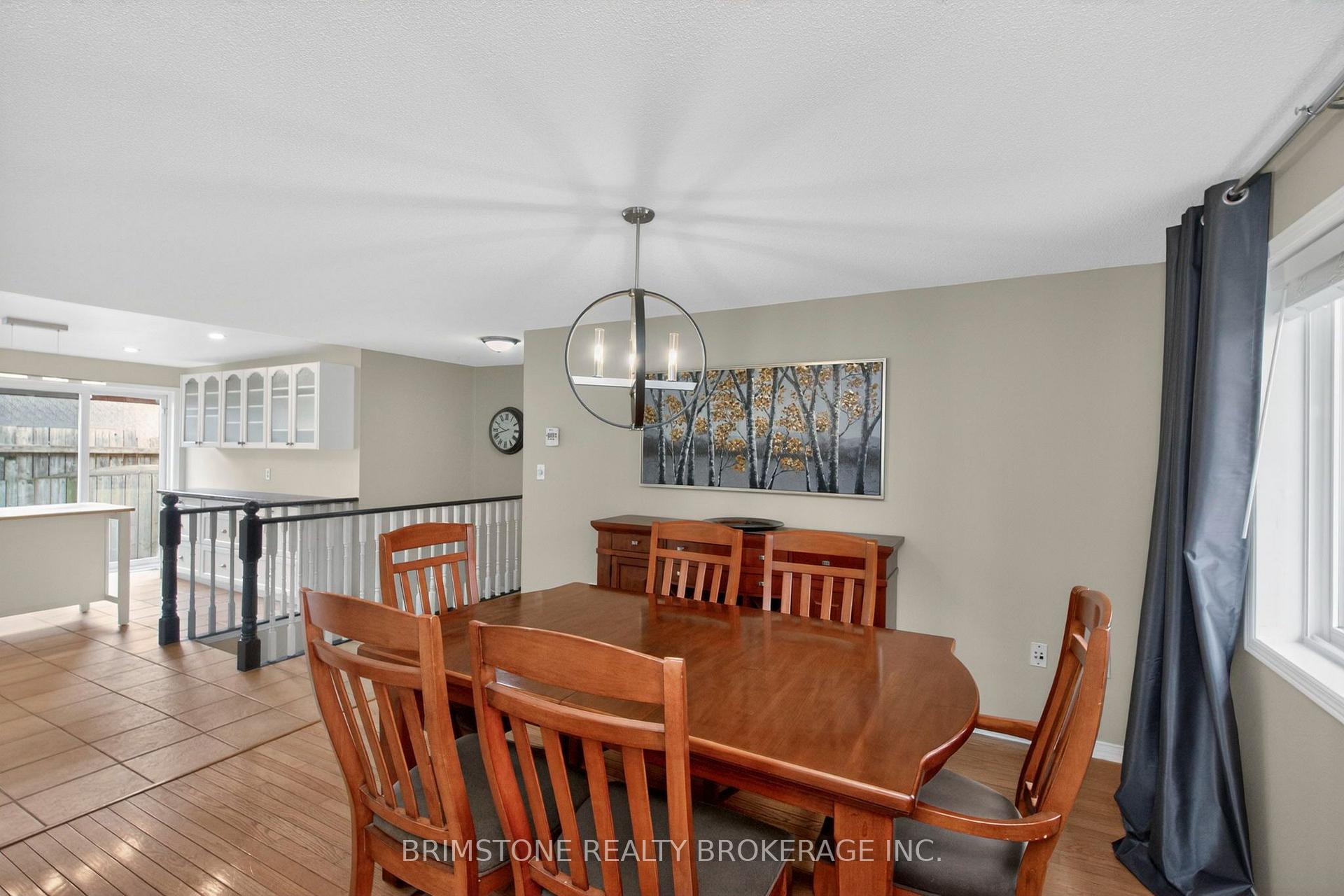 Photo 12 of 9 Holly Meadow Road, Barrie, Holly — HOMEH