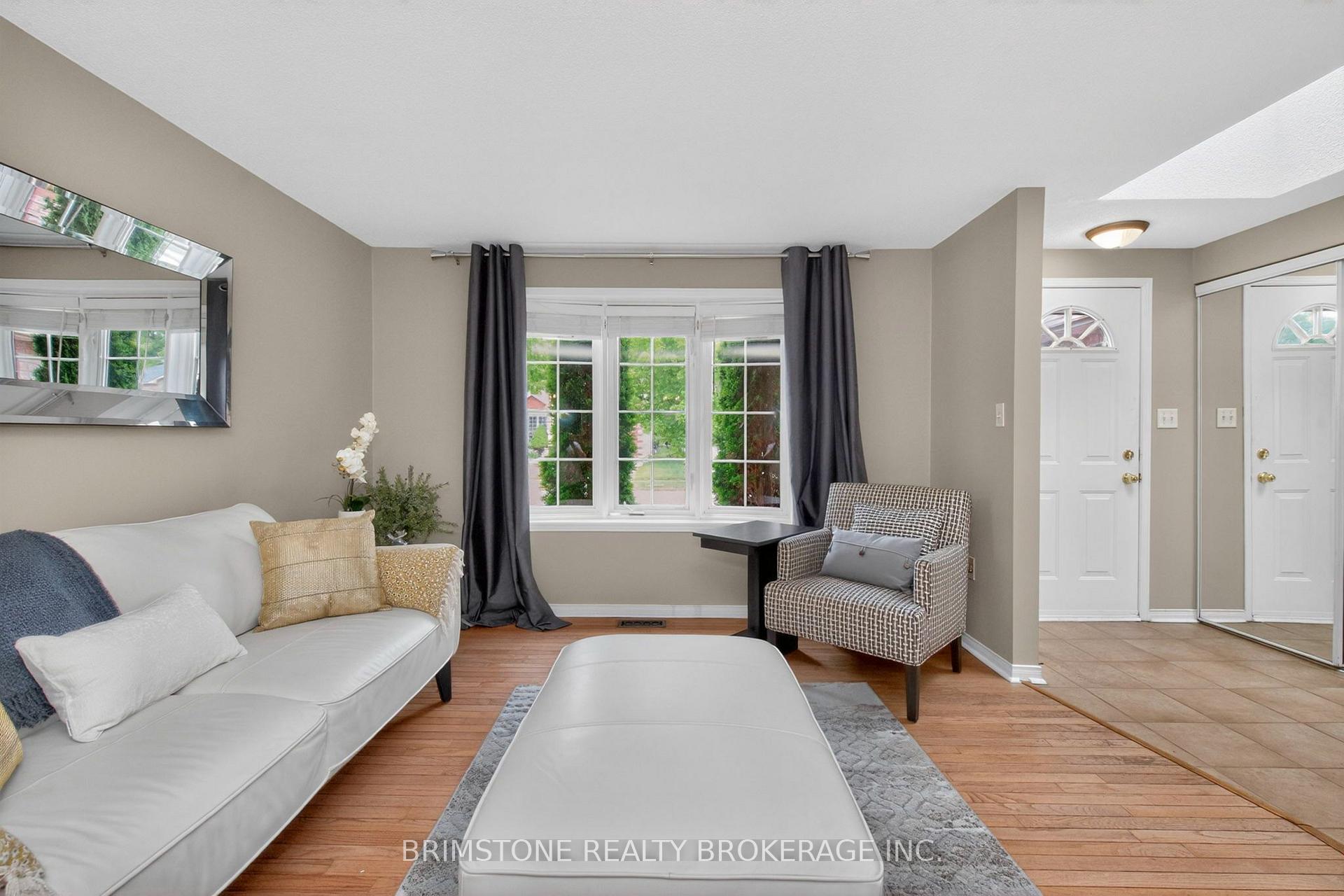 Photo 15 of 9 Holly Meadow Road, Barrie, Holly — HOMEH