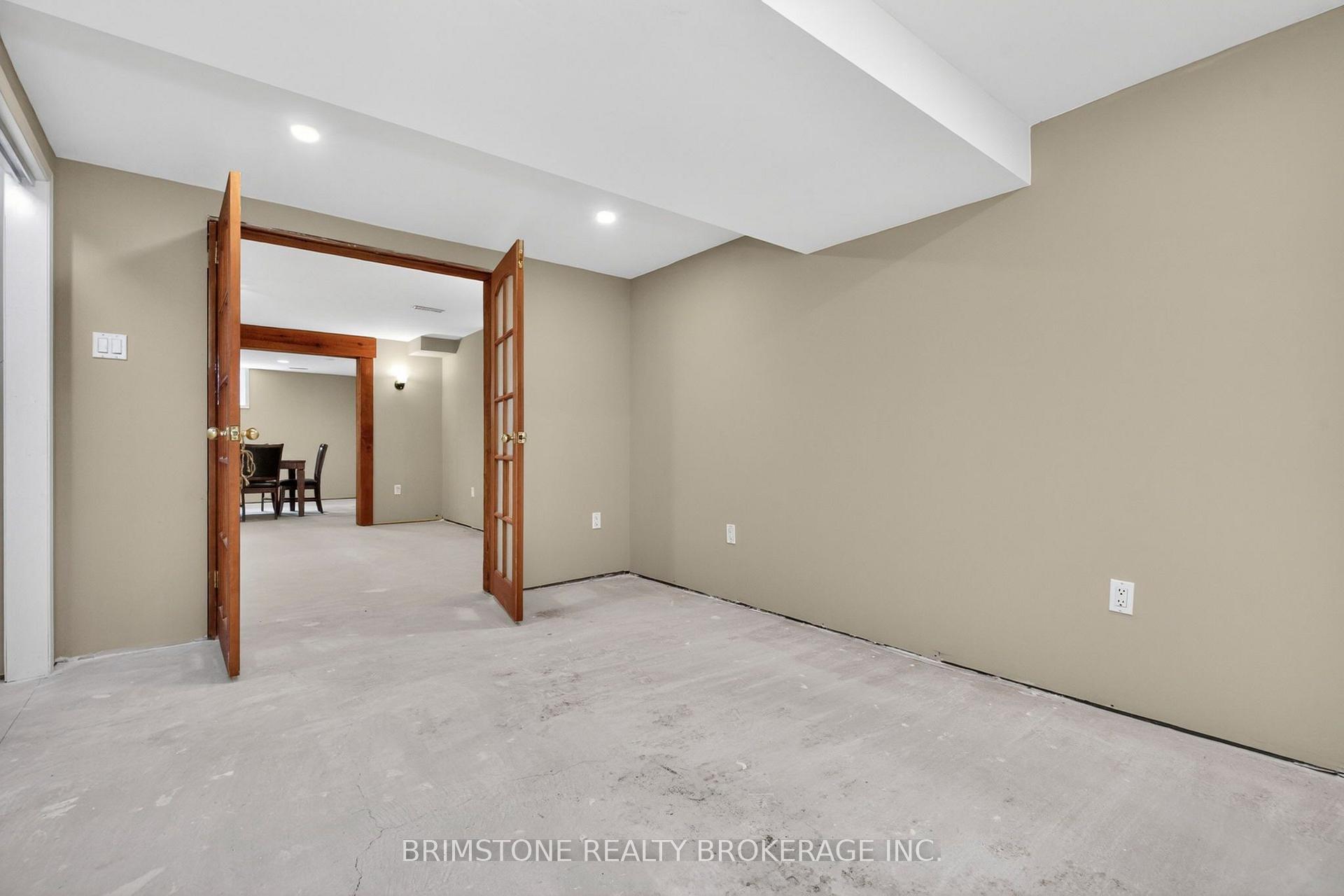 Photo 33 of 9 Holly Meadow Road, Barrie, Holly — HOMEH