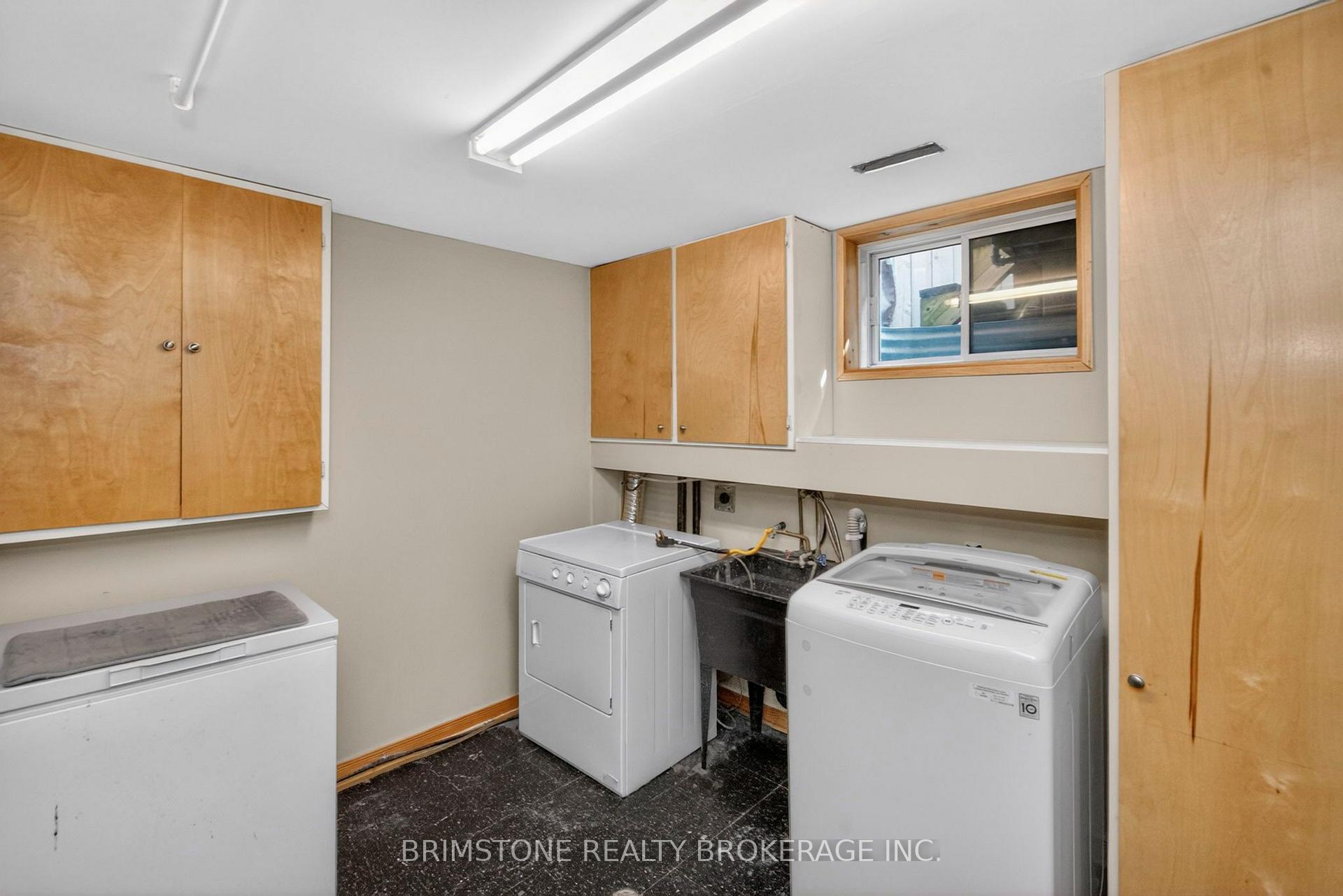 Photo 35 of 9 Holly Meadow Road, Barrie, Holly — HOMEH