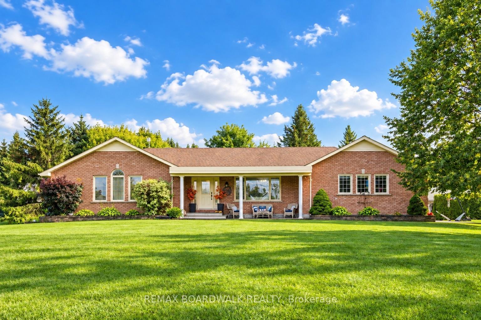 Photo of 2725 Mcintosh Road
