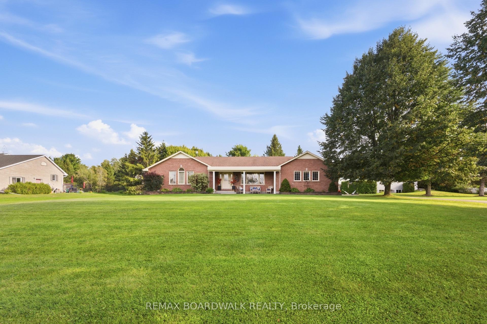 Photo 2 of 2725 Mcintosh Road, Augusta, Augusta Twp — HOMEH
