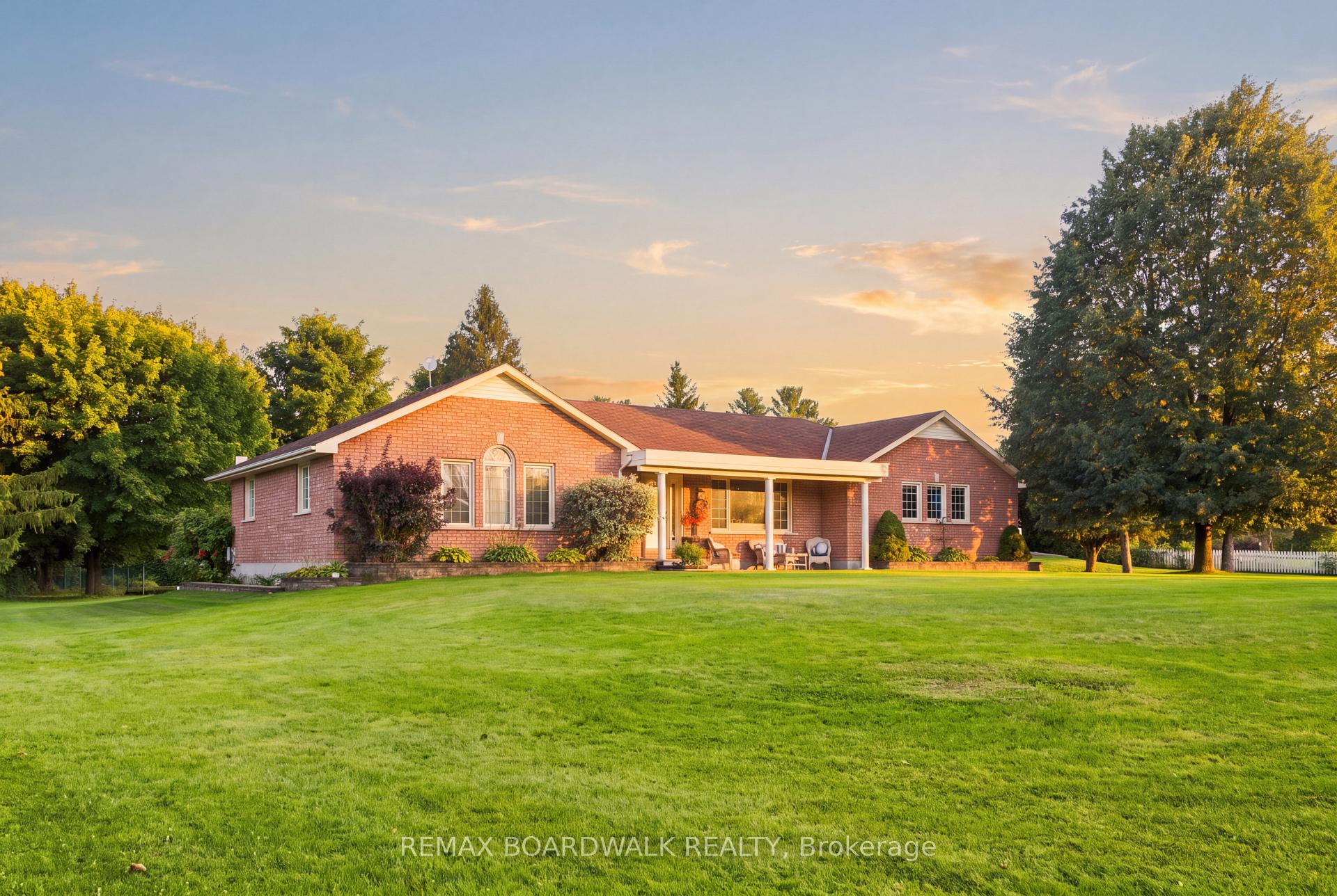 Photo 4 of 2725 Mcintosh Road, Augusta, Augusta Twp — HOMEH