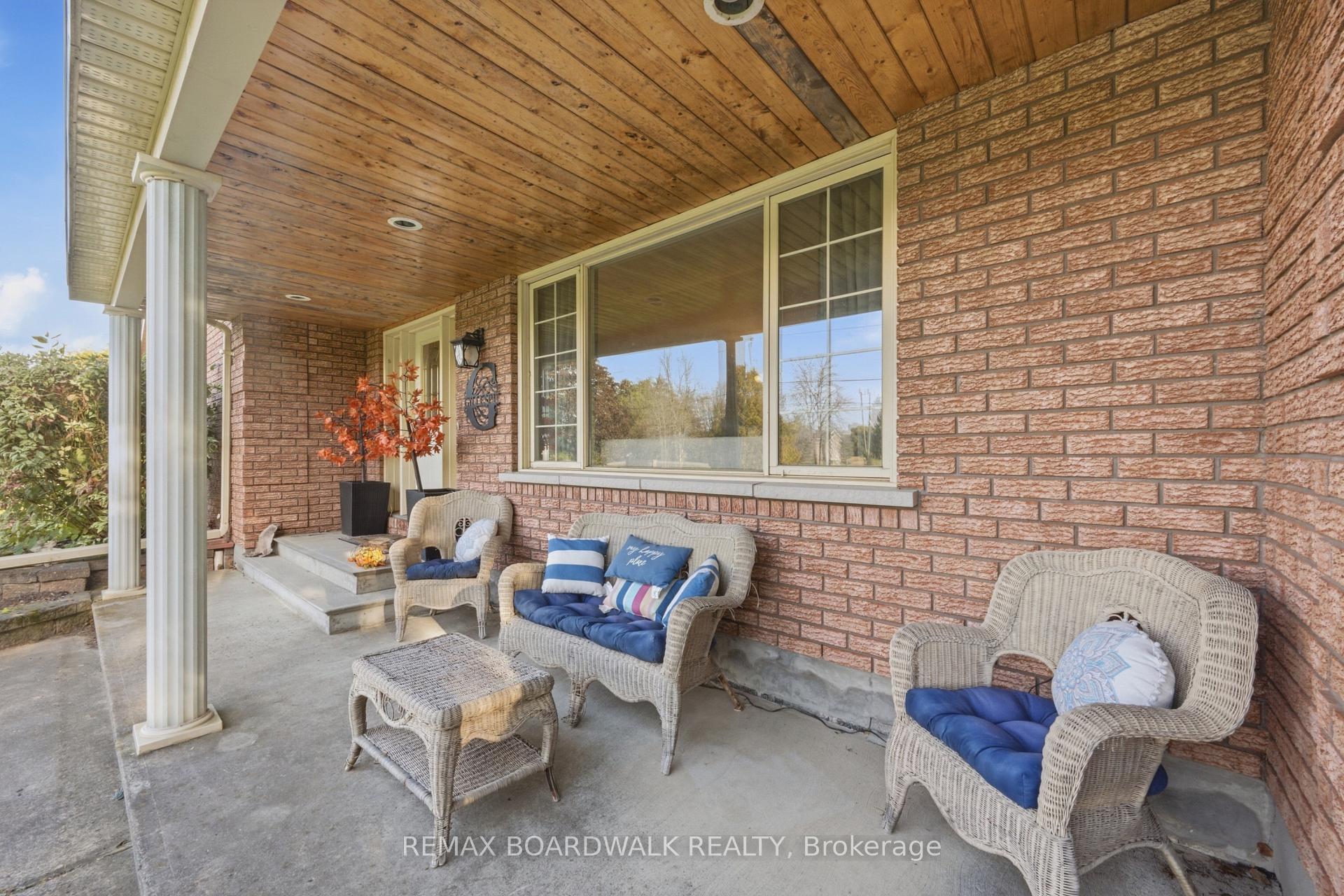 Photo 9 of 2725 Mcintosh Road, Augusta, Augusta Twp — HOMEH