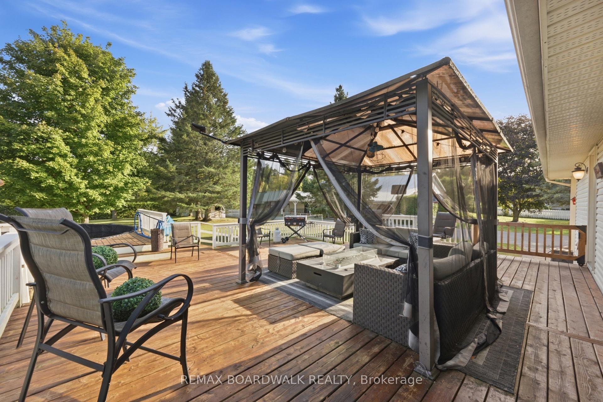 Photo 11 of 2725 Mcintosh Road, Augusta, Augusta Twp — HOMEH