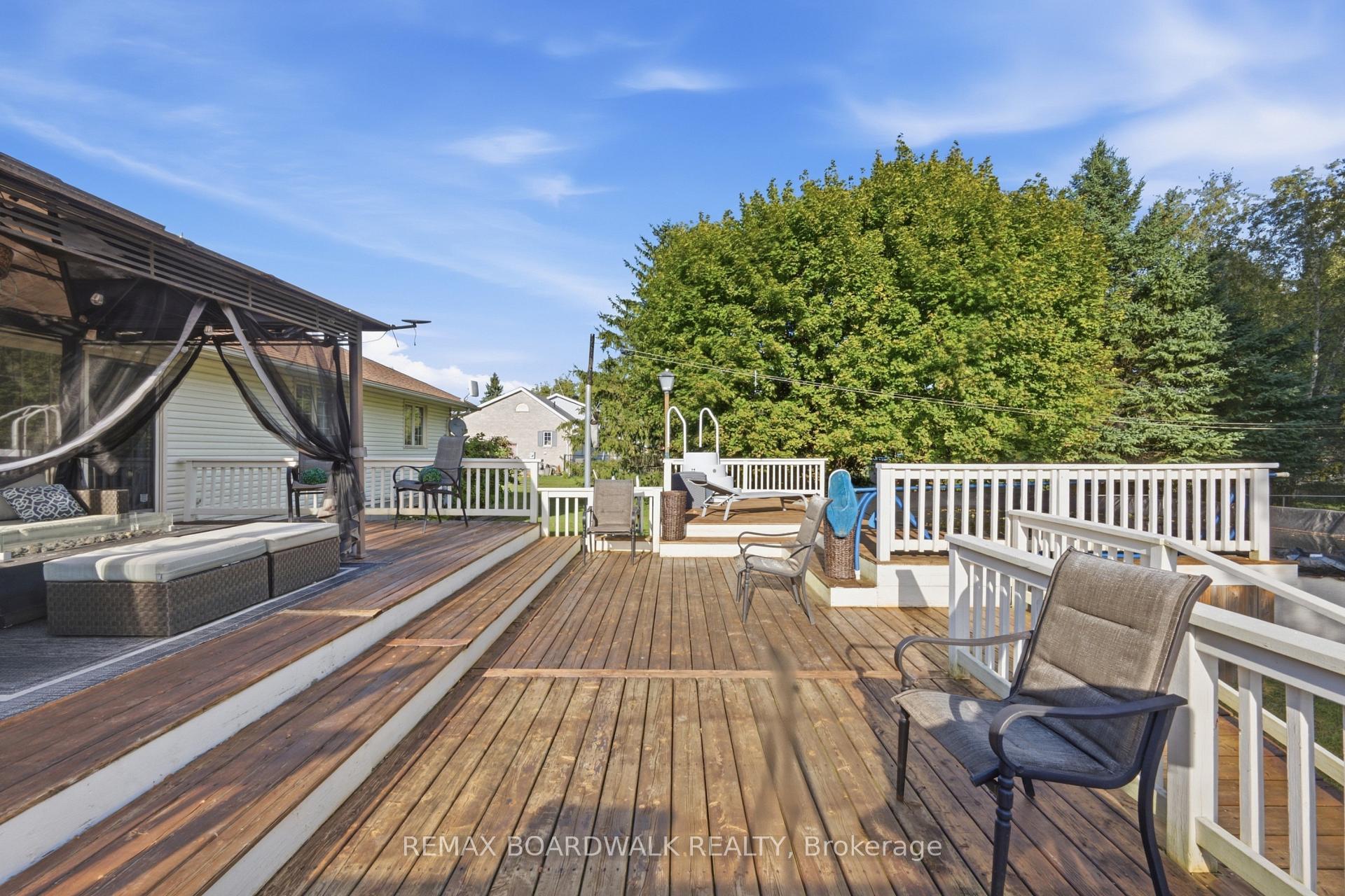Photo 12 of 2725 Mcintosh Road, Augusta, Augusta Twp — HOMEH