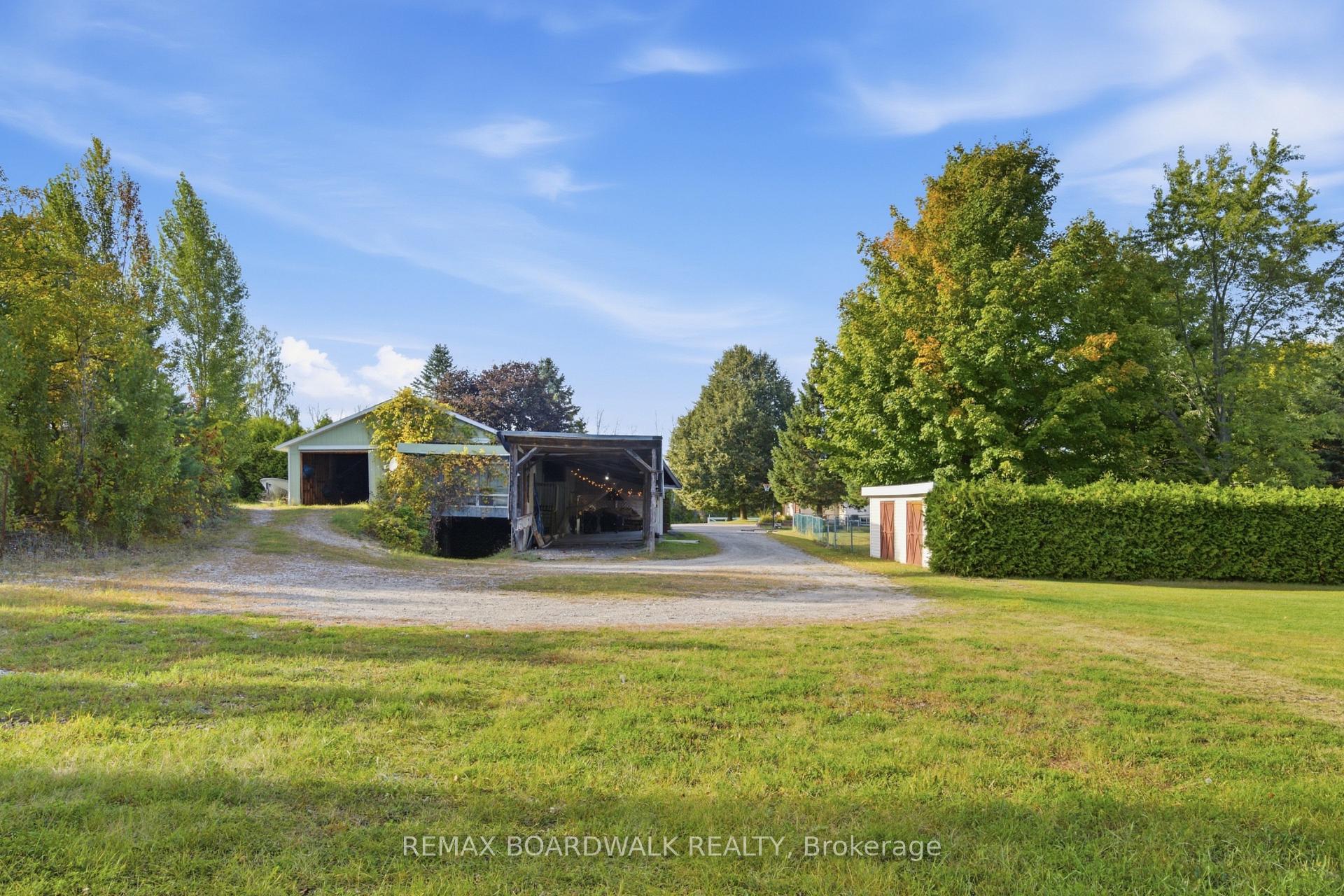 Photo 17 of 2725 Mcintosh Road, Augusta, Augusta Twp — HOMEH