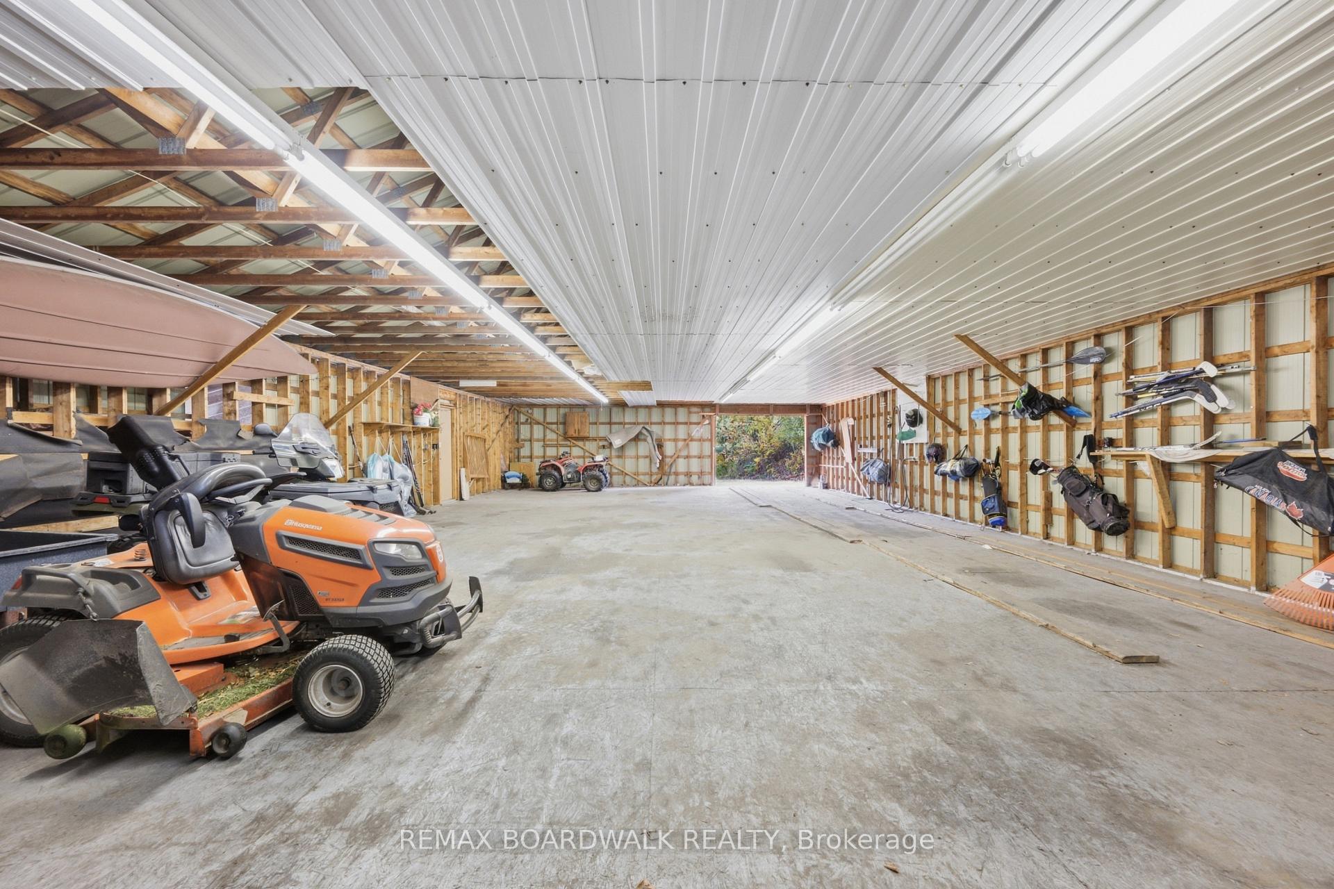 Photo 26 of 2725 Mcintosh Road, Augusta, Augusta Twp — HOMEH